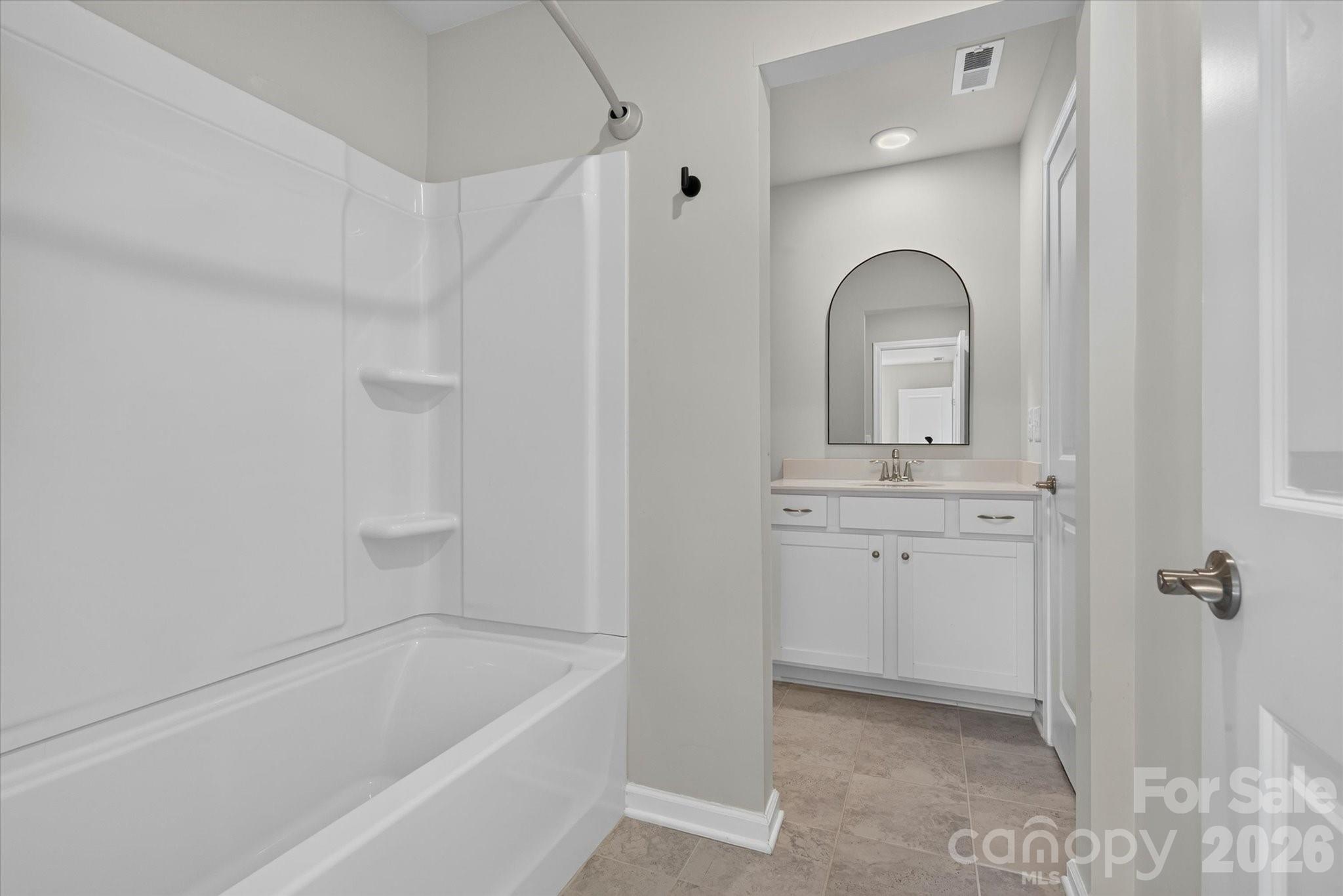 14016 Southbridge Forest Drive — Charlotte
