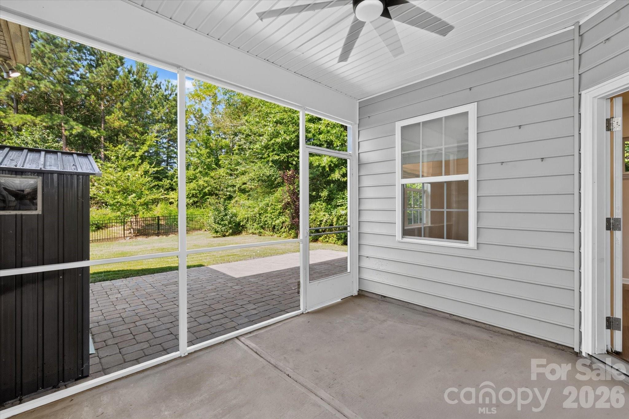 14016 Southbridge Forest Drive — Charlotte