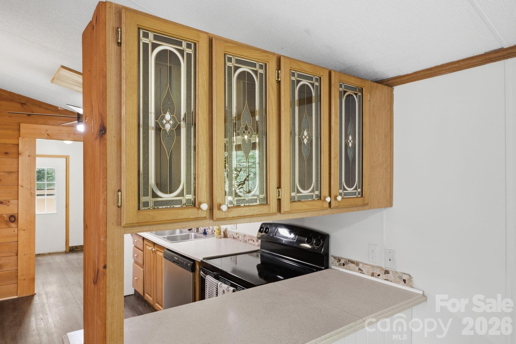 55 Twin Oaks Lane — Spruce Pine