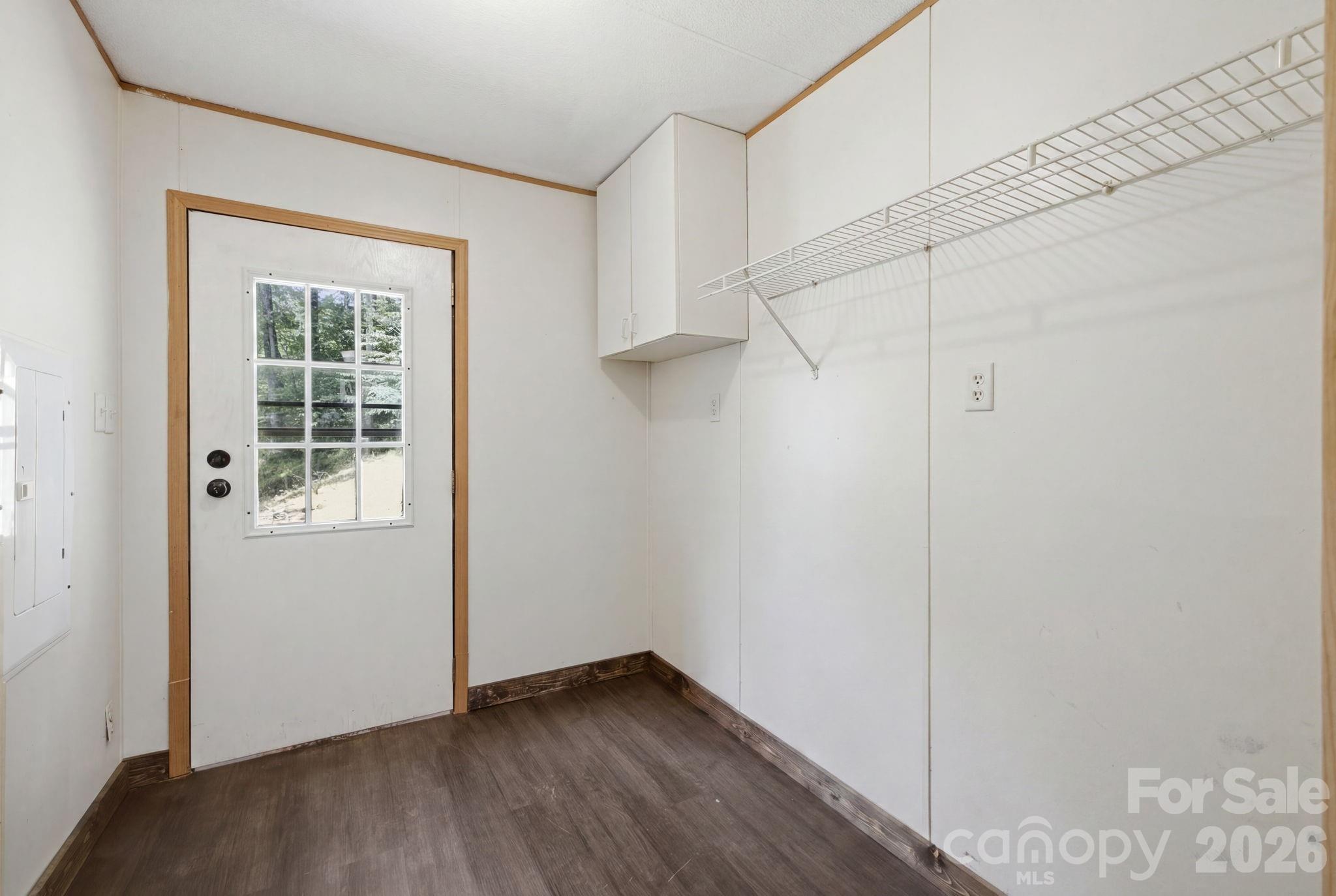55 Twin Oaks Lane — Spruce Pine