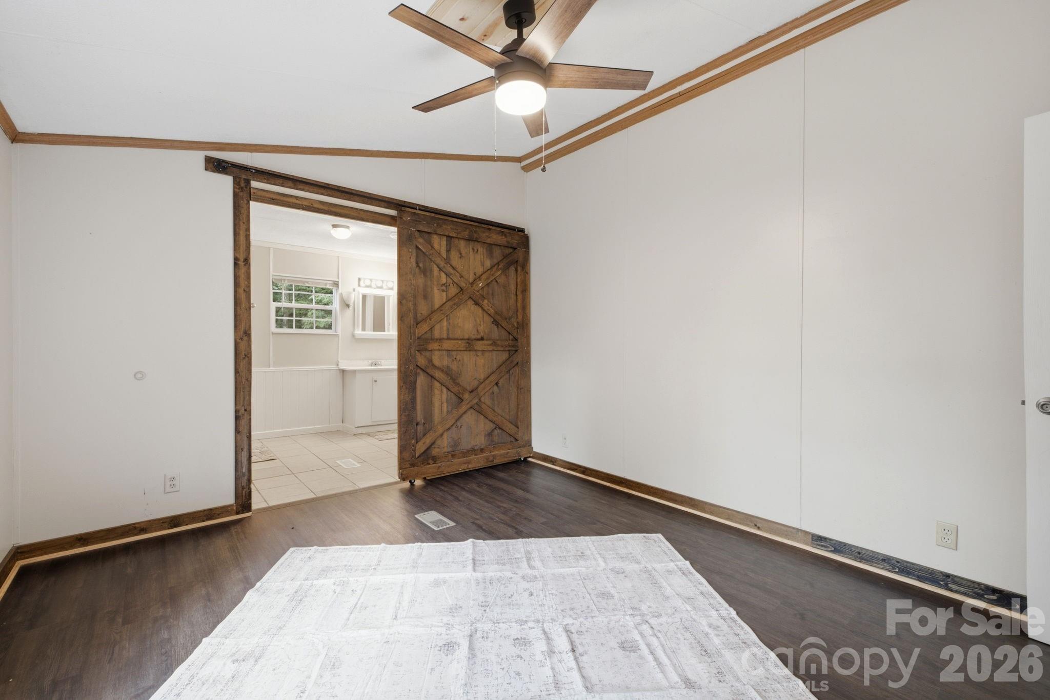 55 Twin Oaks Lane — Spruce Pine