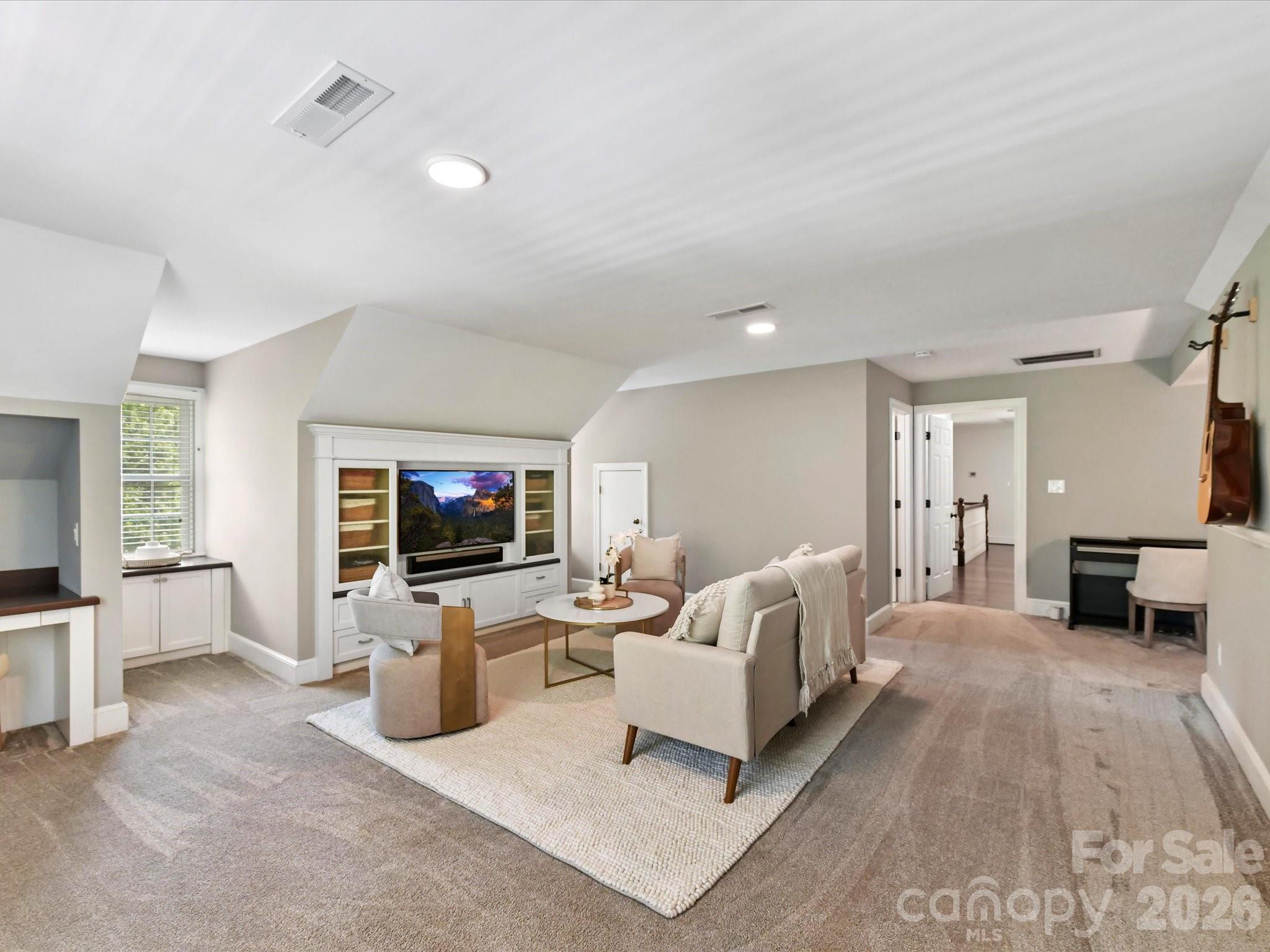 2630 Alanby Lane — Charlotte
