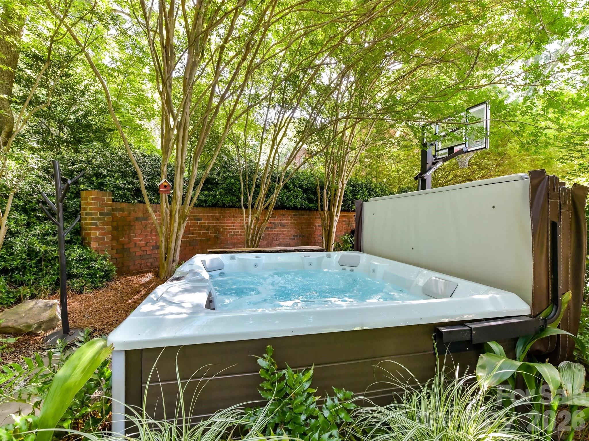 2630 Alanby Lane — Charlotte