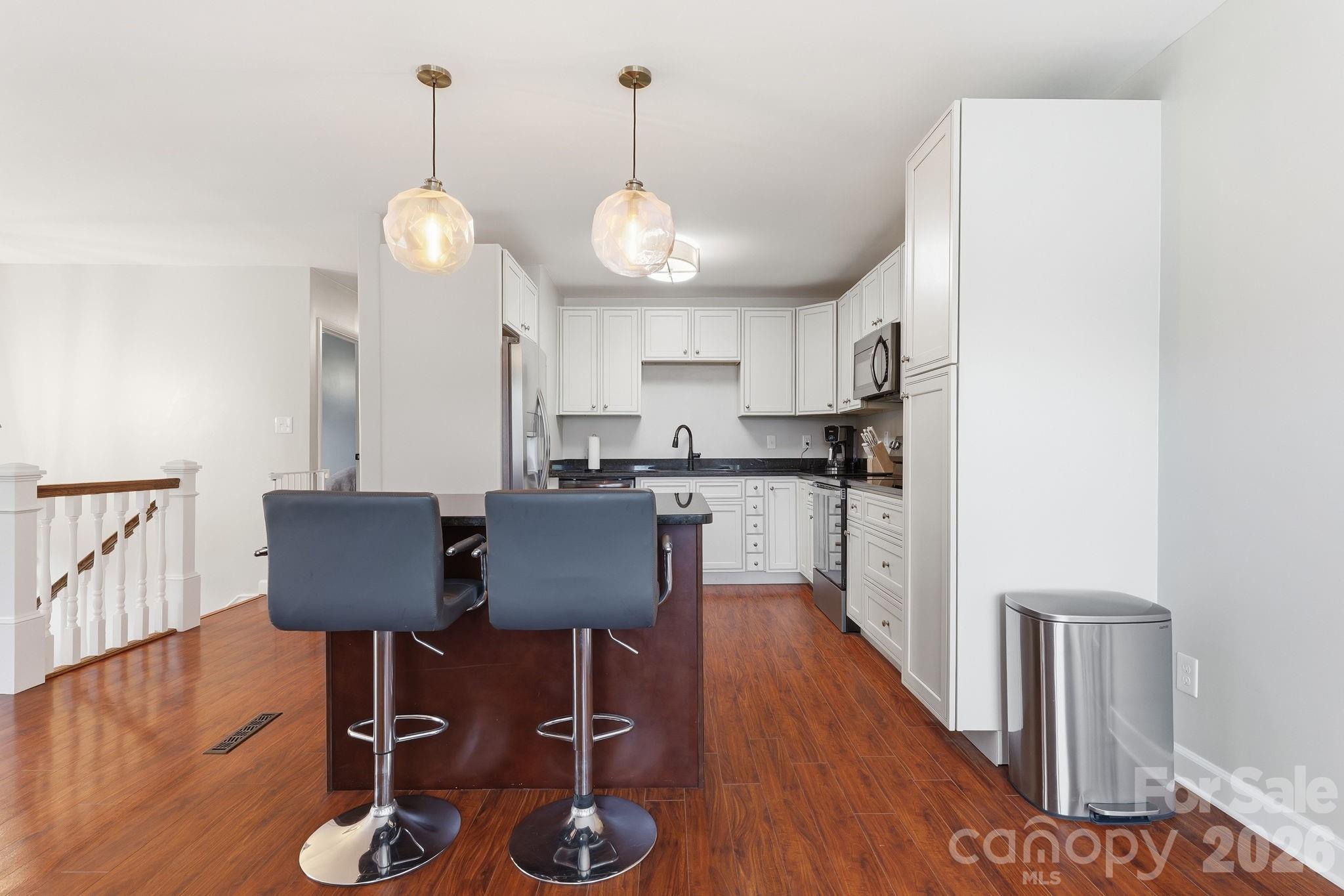 2080 South Point Road — Belmont