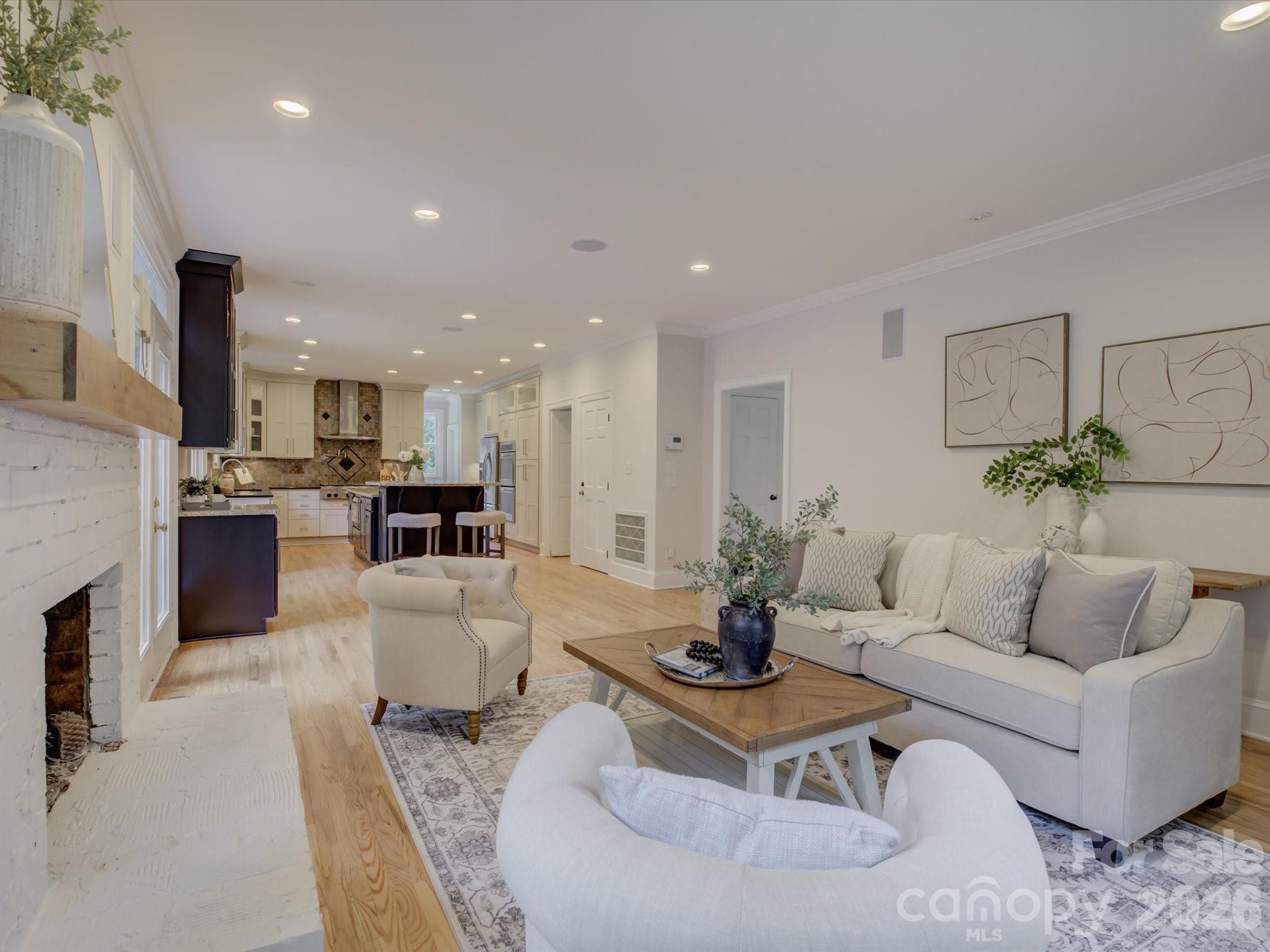 2301 Wharton Lane — Charlotte