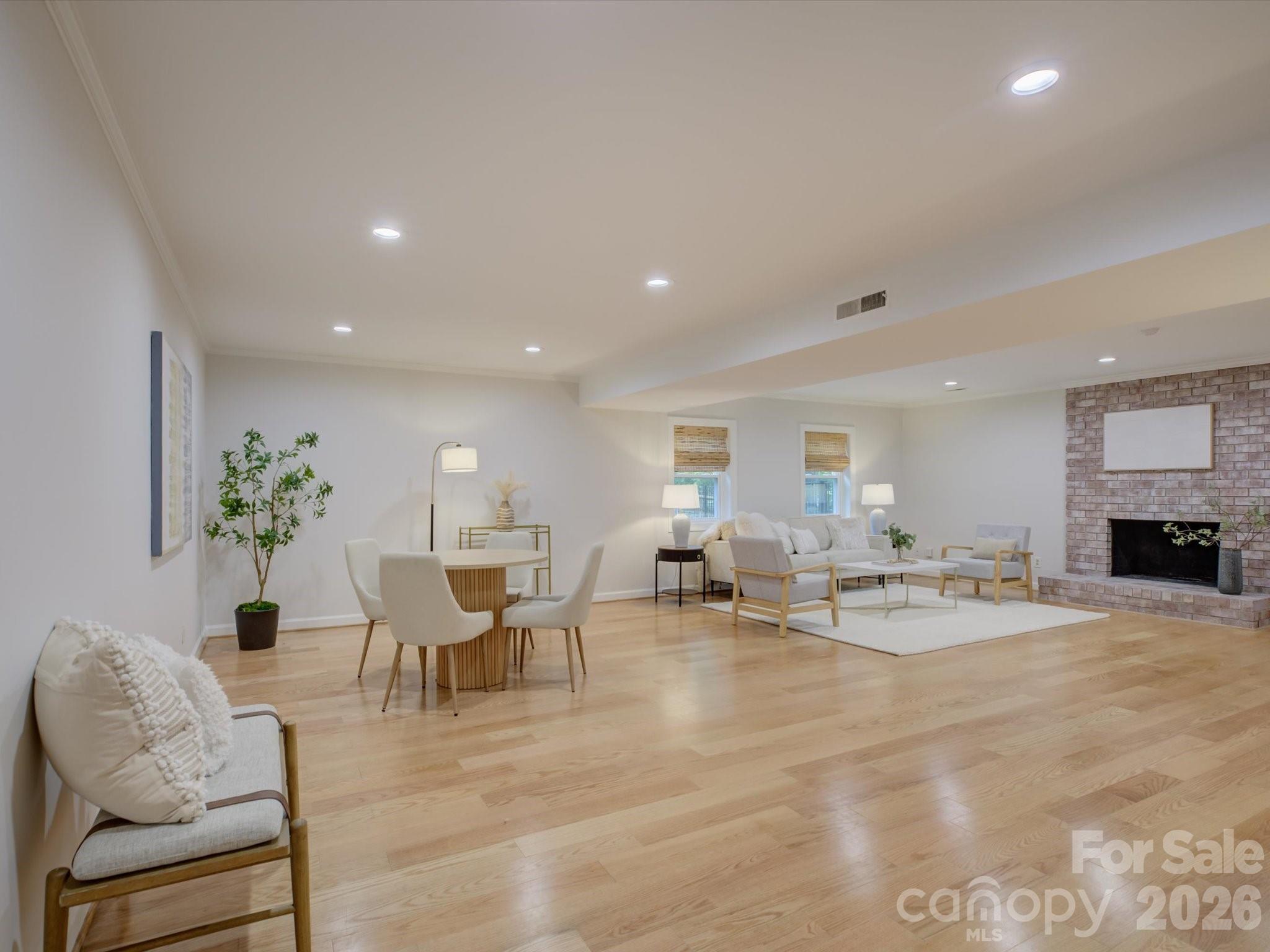 2301 Wharton Lane — Charlotte