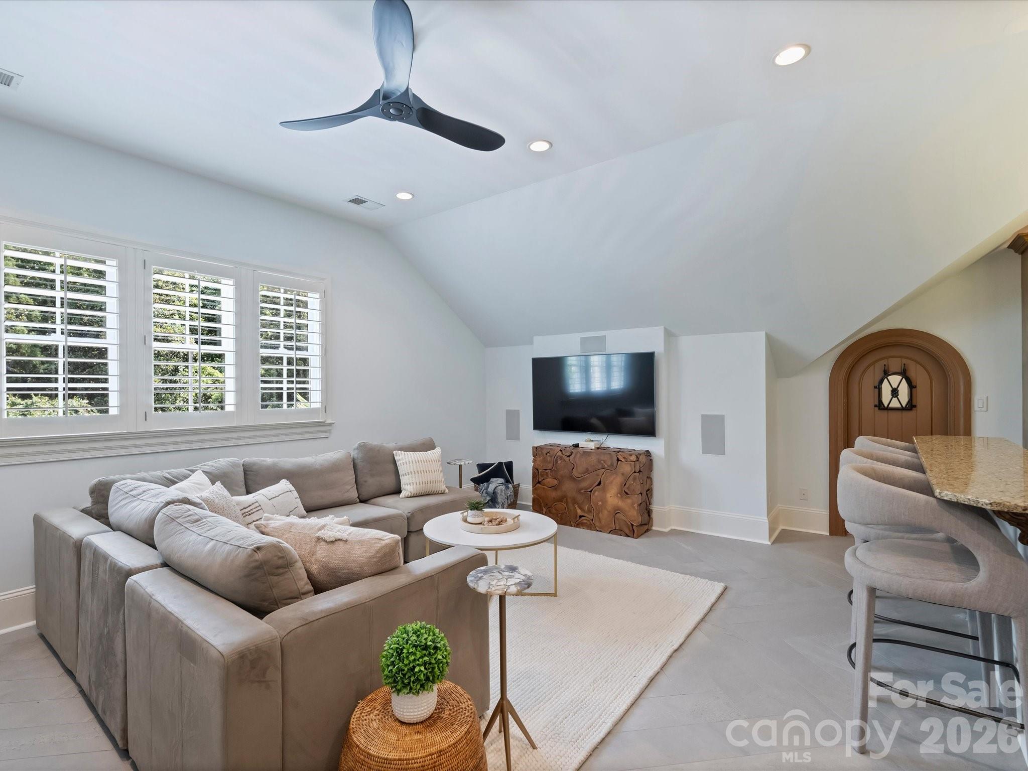 9146 Heydon Hall Circle — Charlotte