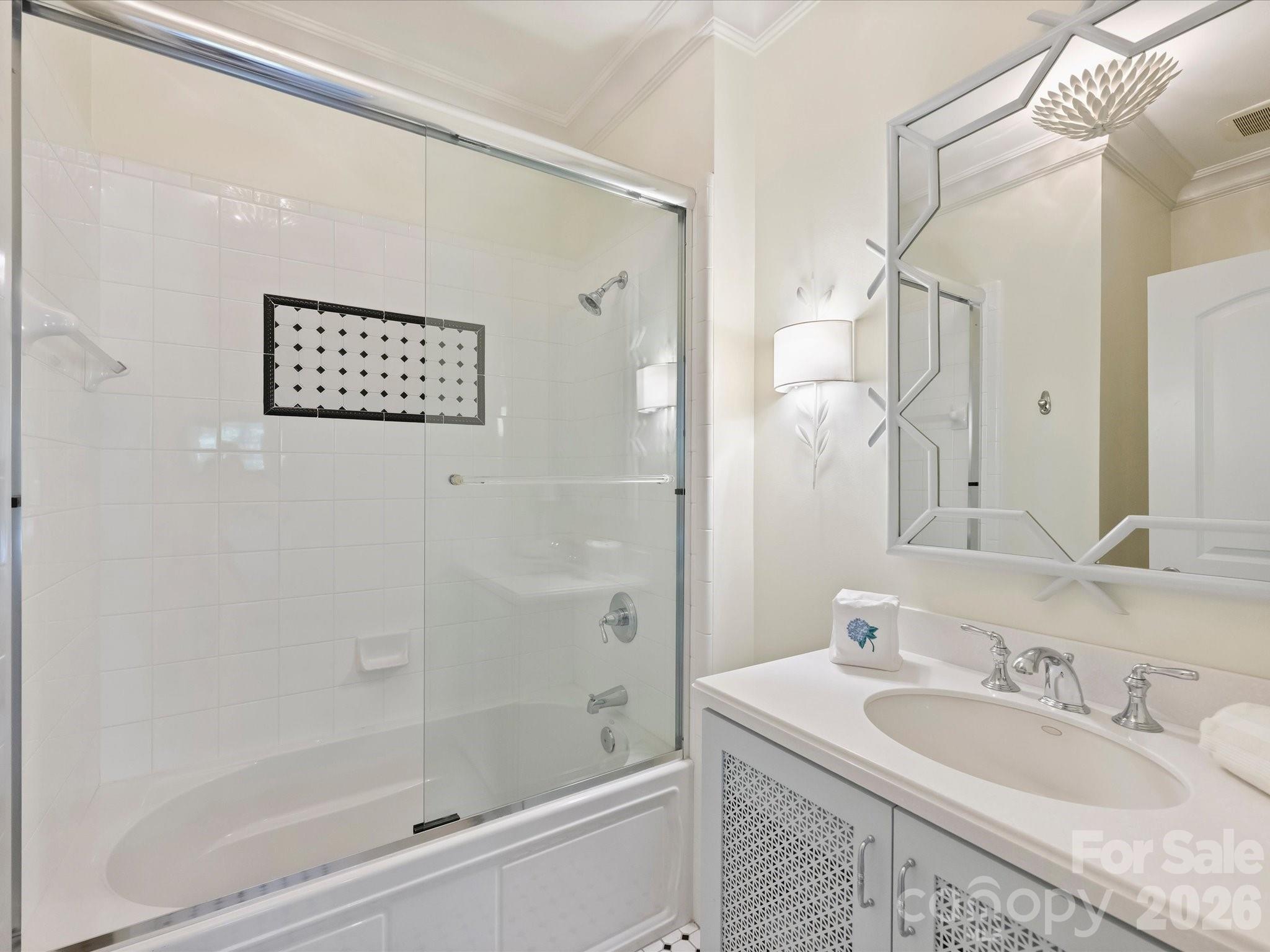 9146 Heydon Hall Circle — Charlotte