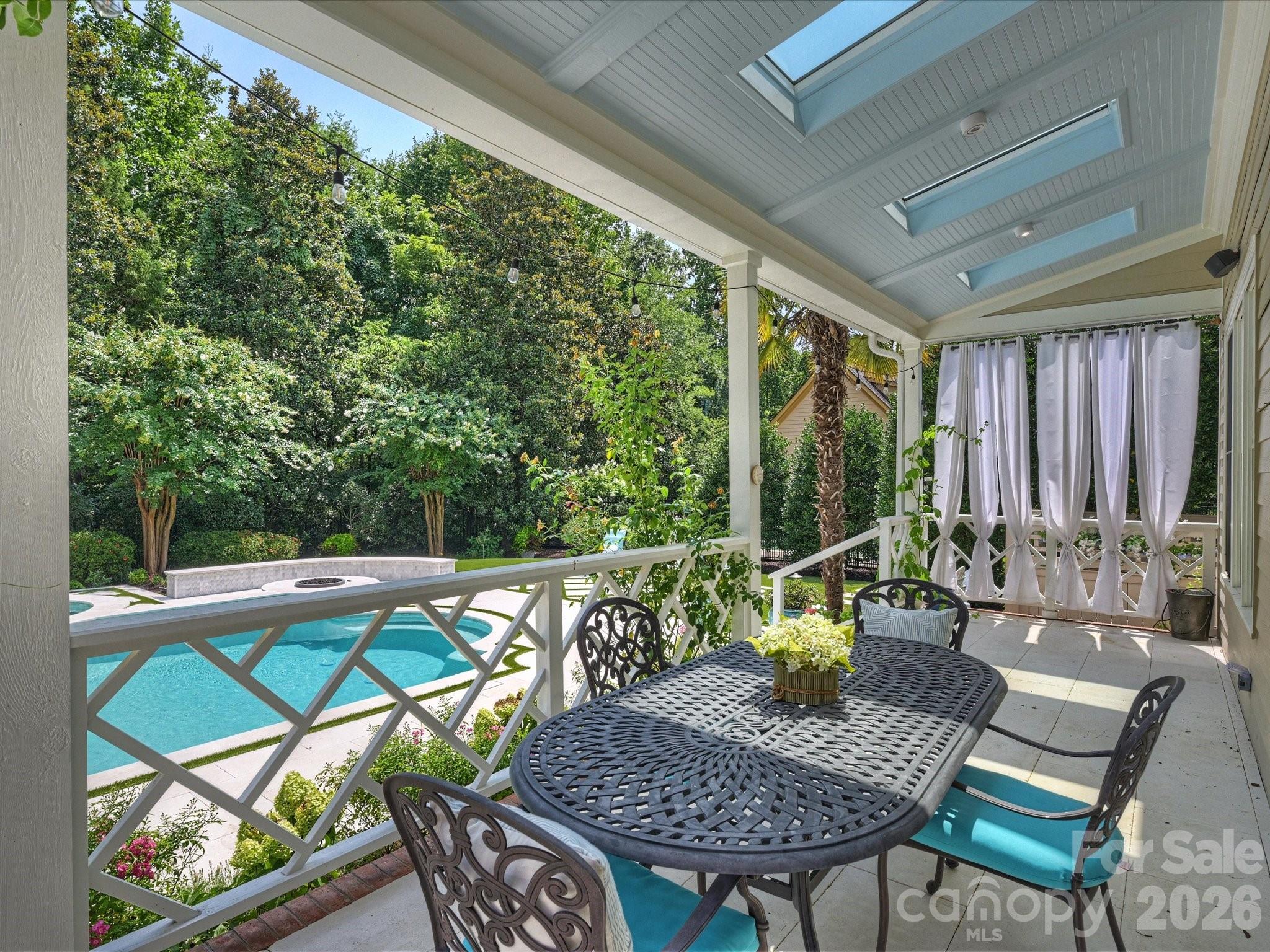 9146 Heydon Hall Circle — Charlotte