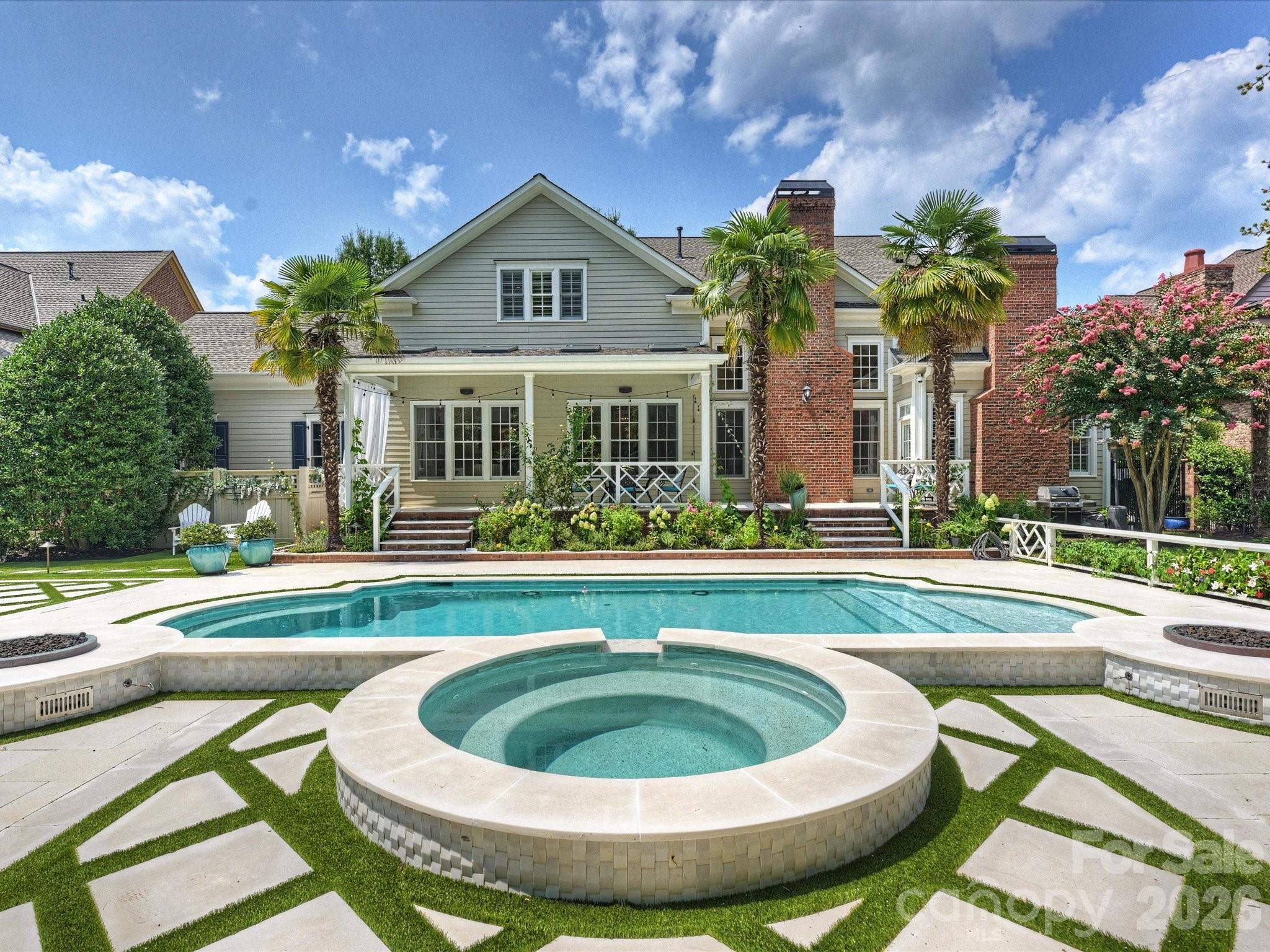9146 Heydon Hall Circle — Charlotte