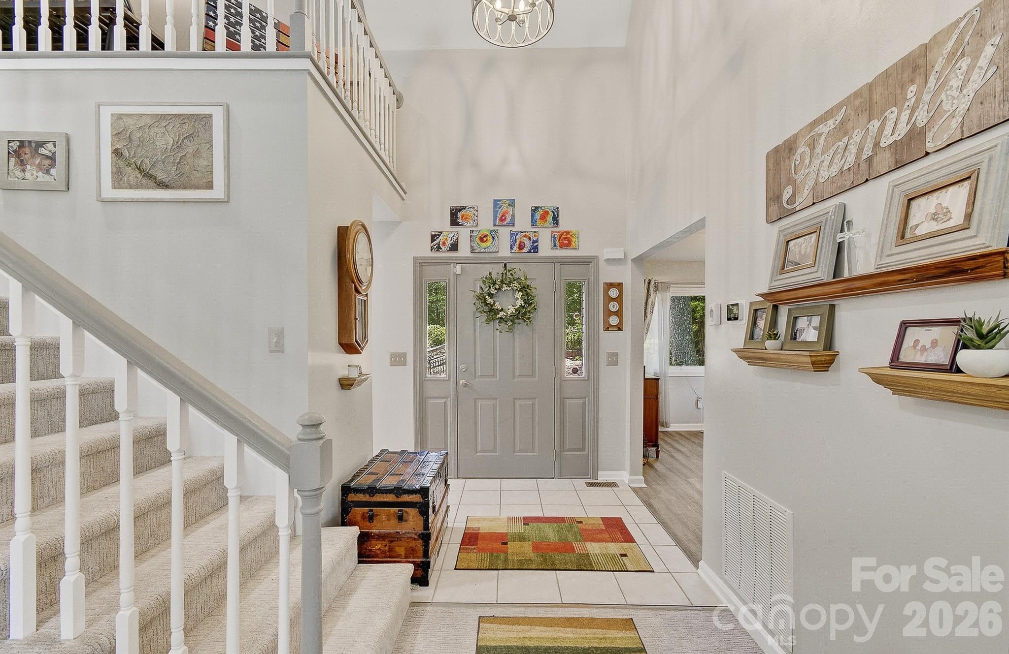 28 Secretariat Drive — Hendersonville