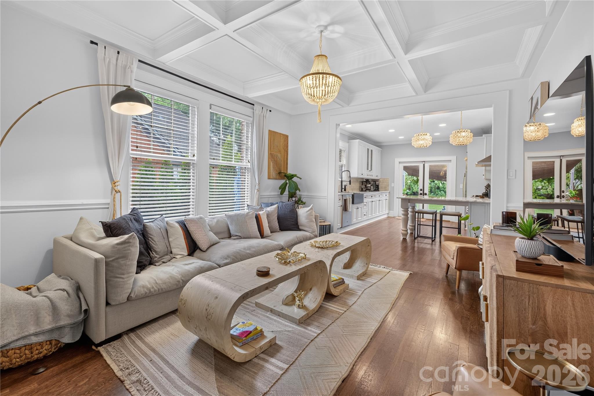 724 Grandin Road — Charlotte