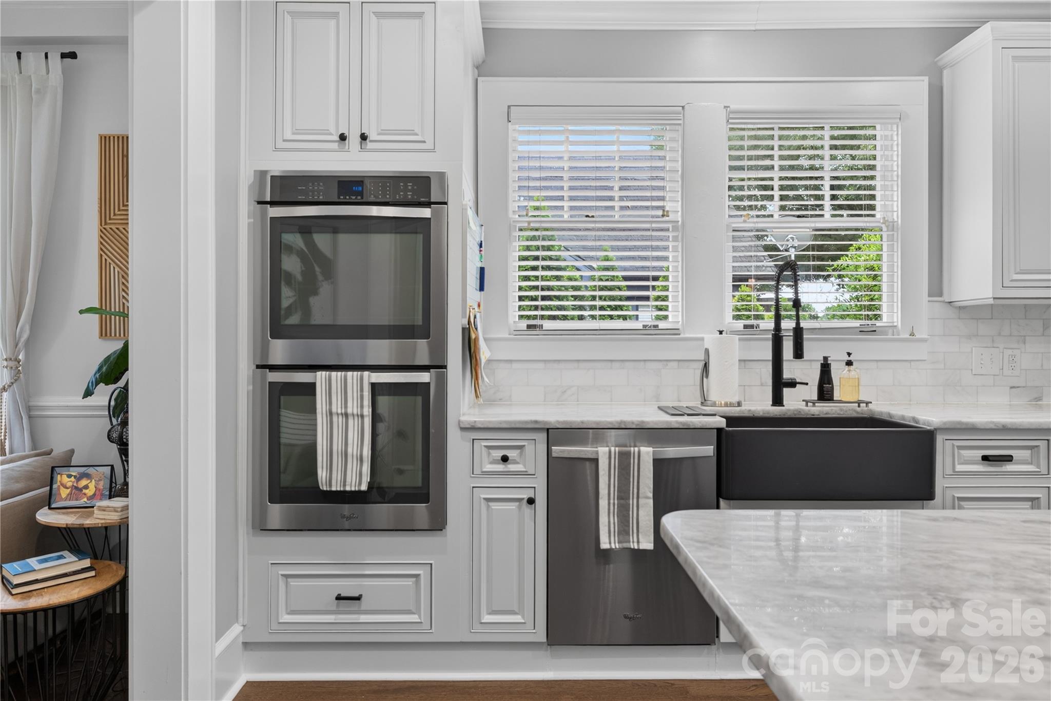 724 Grandin Road — Charlotte