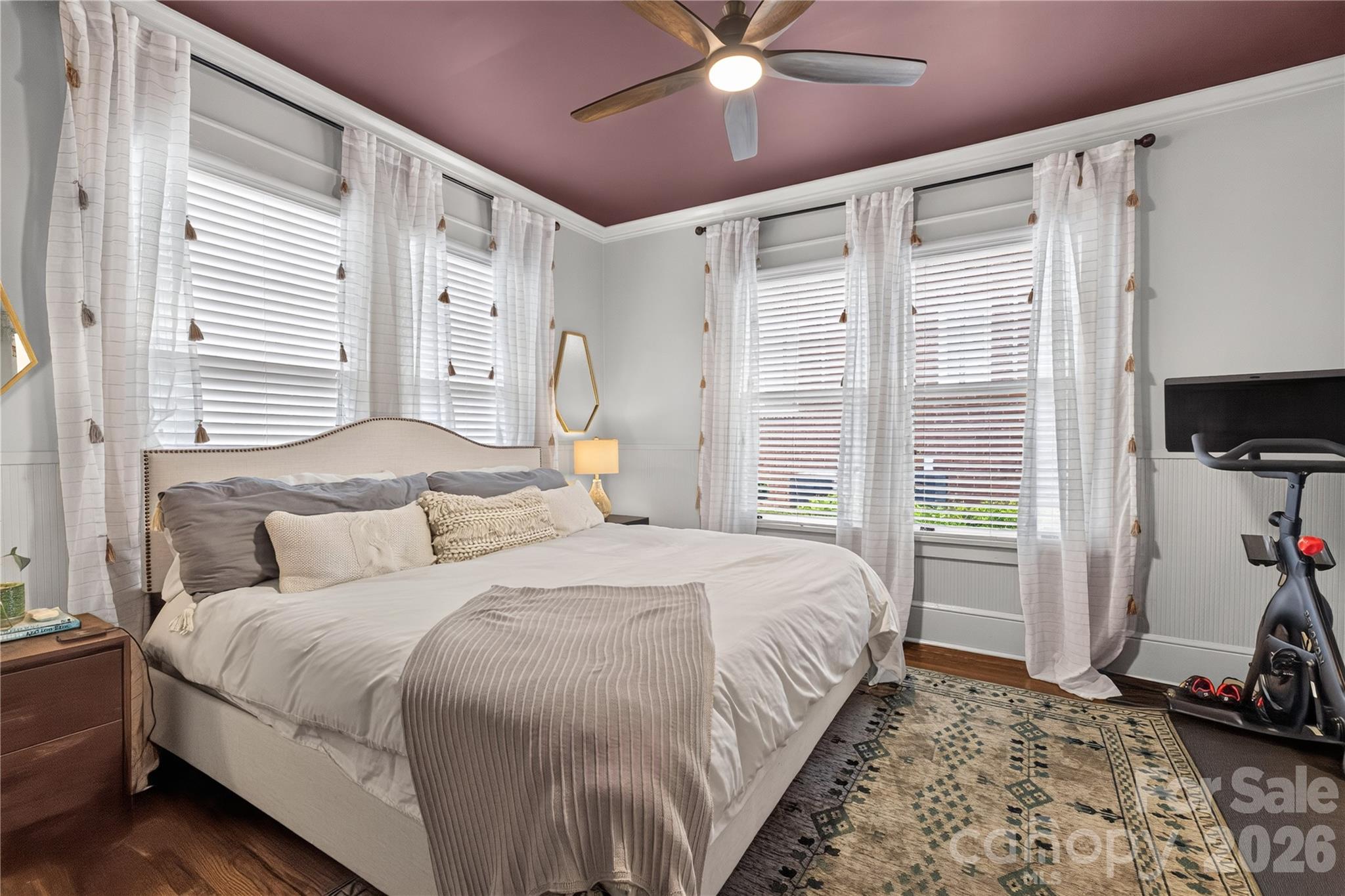 724 Grandin Road — Charlotte