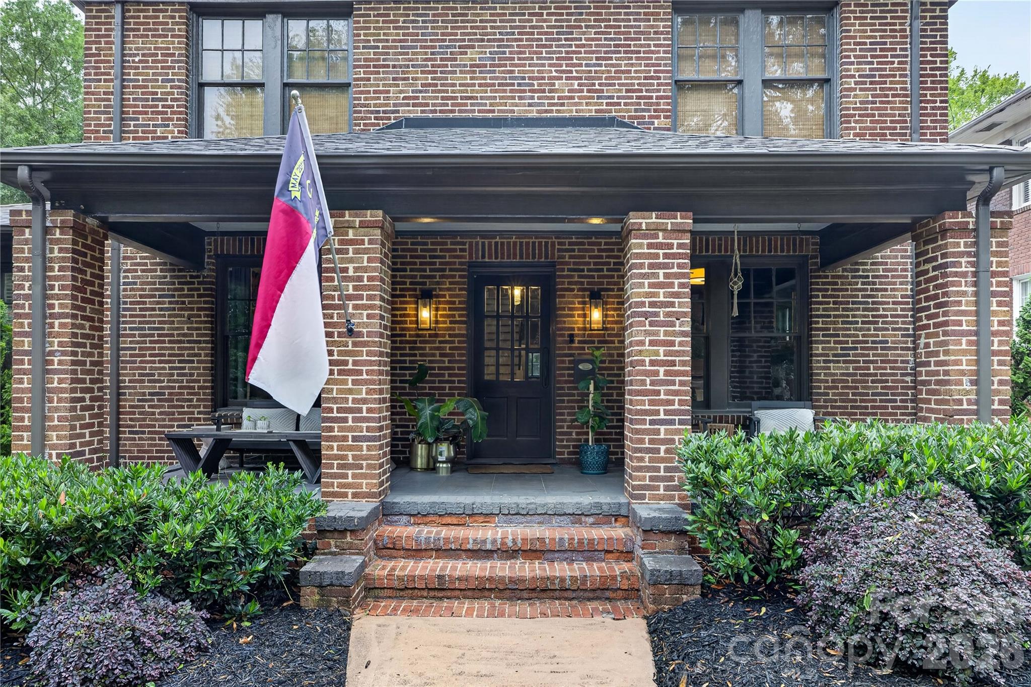 724 Grandin Road — Charlotte