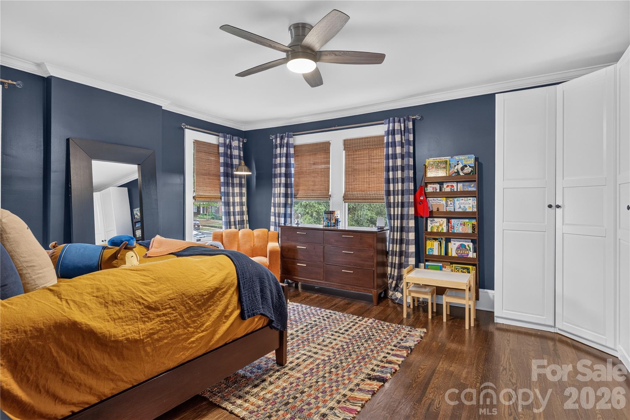 724 Grandin Road — Charlotte