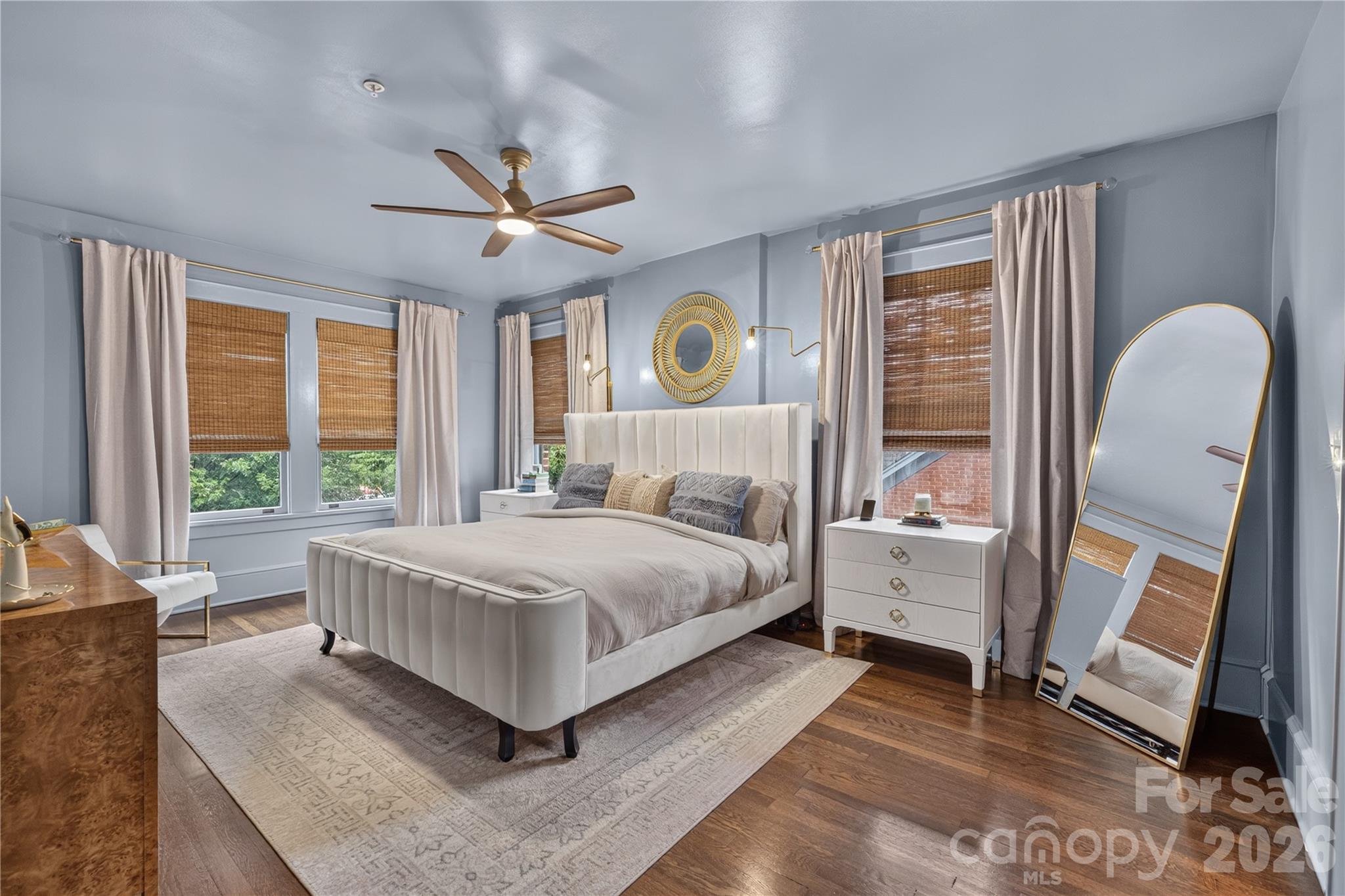 724 Grandin Road — Charlotte