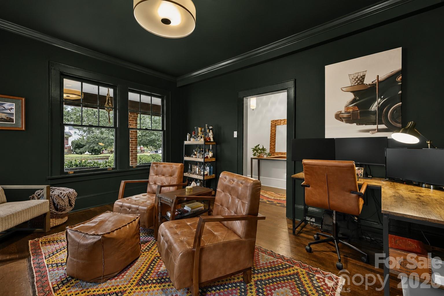 724 Grandin Road — Charlotte