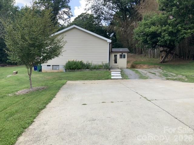 129 Concord Road — Asheville
