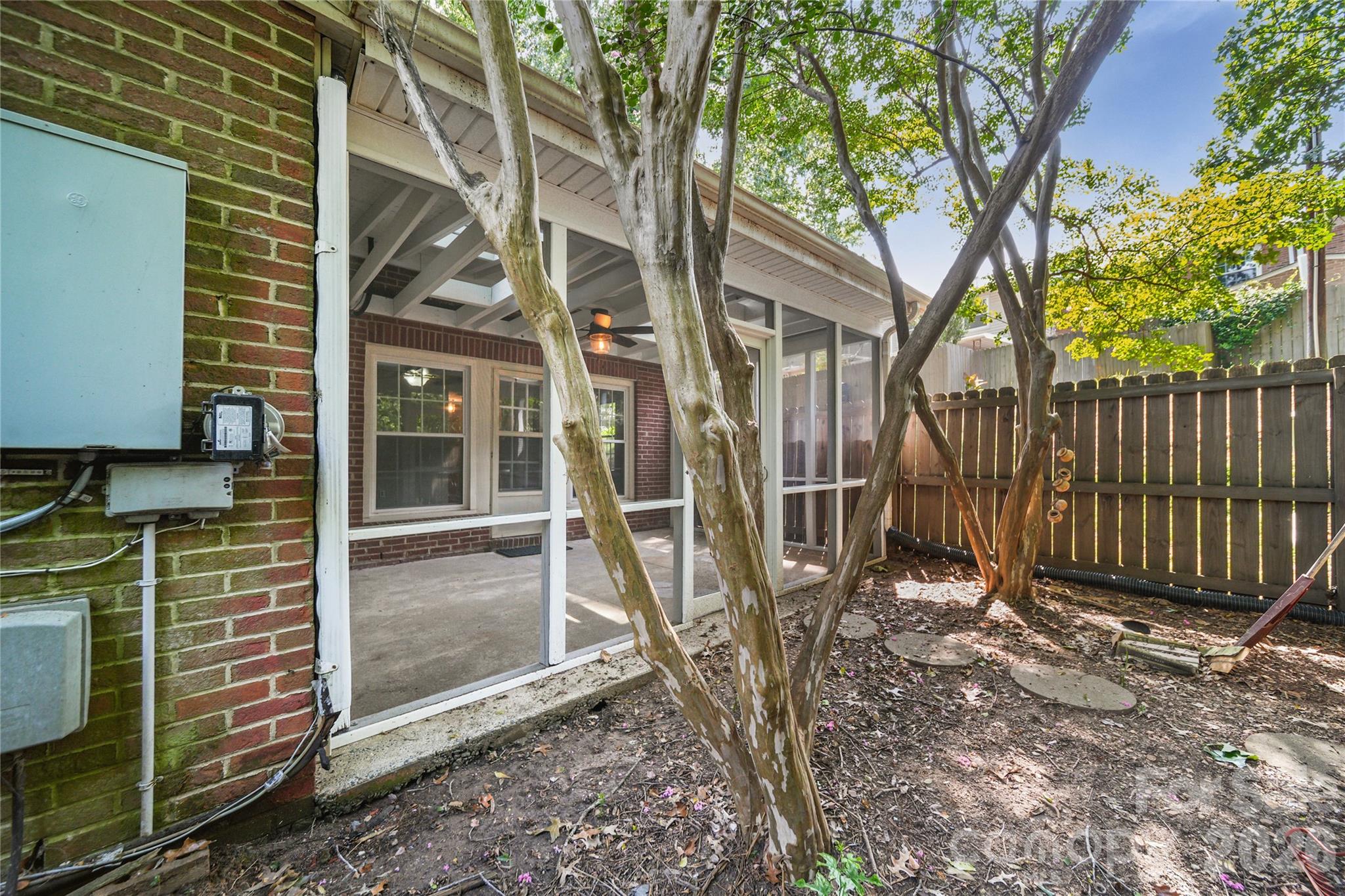 1801 Pewsbury Road — Charlotte