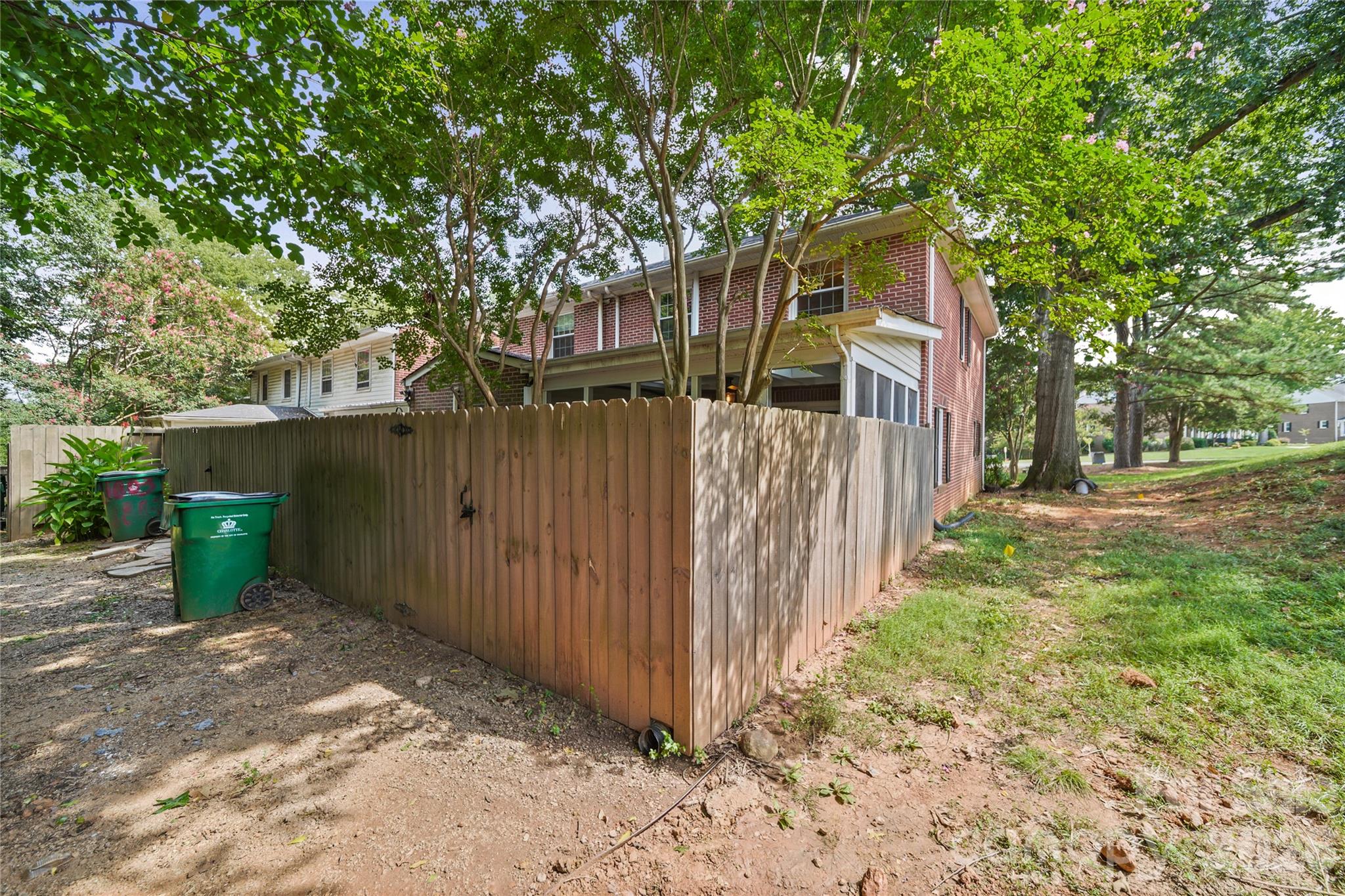 1801 Pewsbury Road — Charlotte