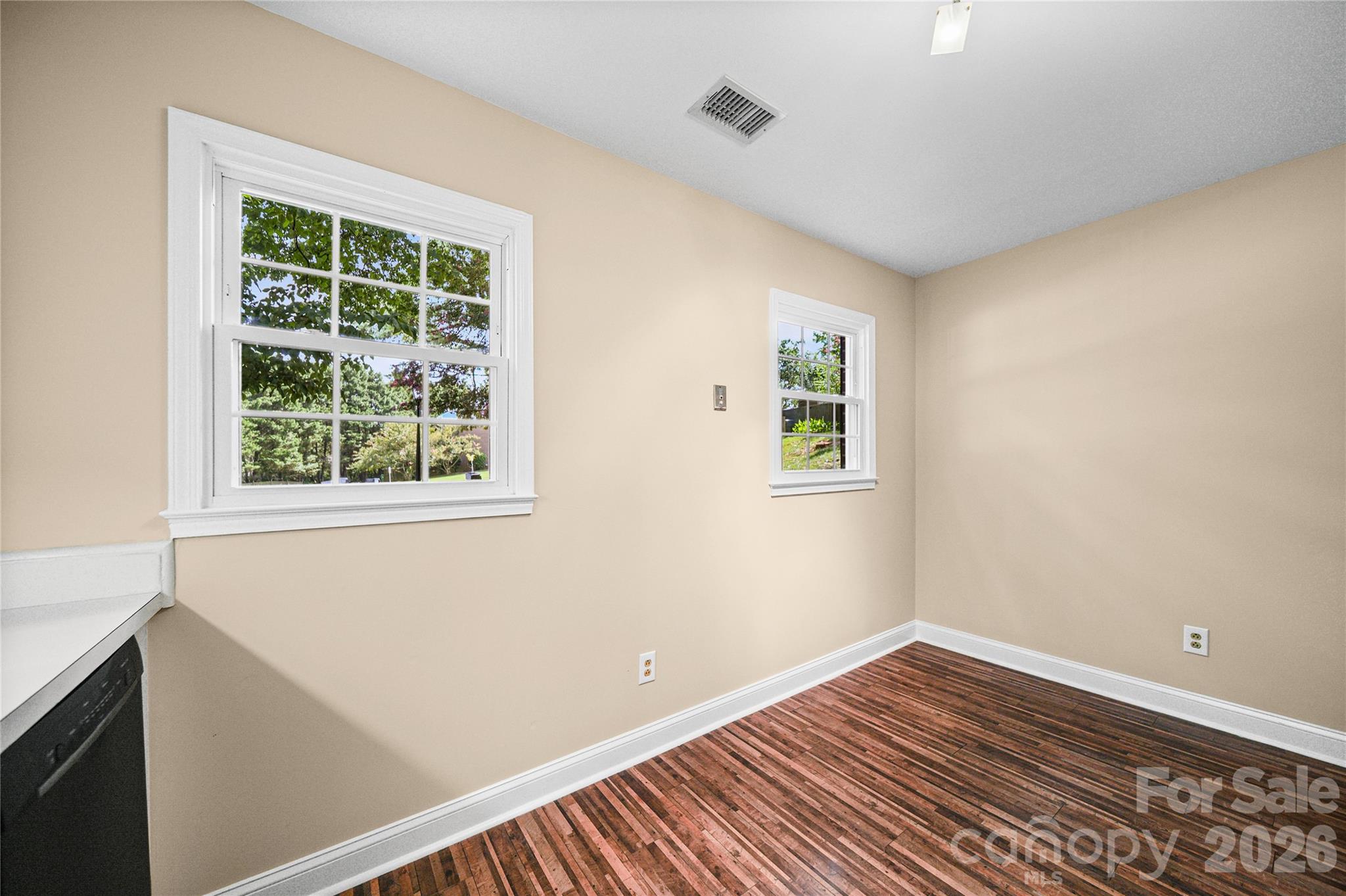 1801 Pewsbury Road — Charlotte