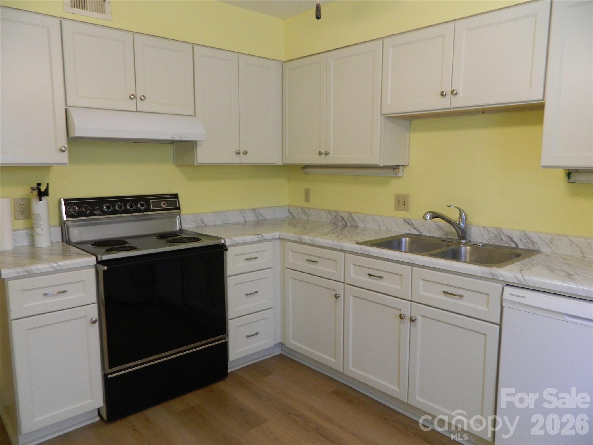 4902 Spring Lake Drive — Charlotte