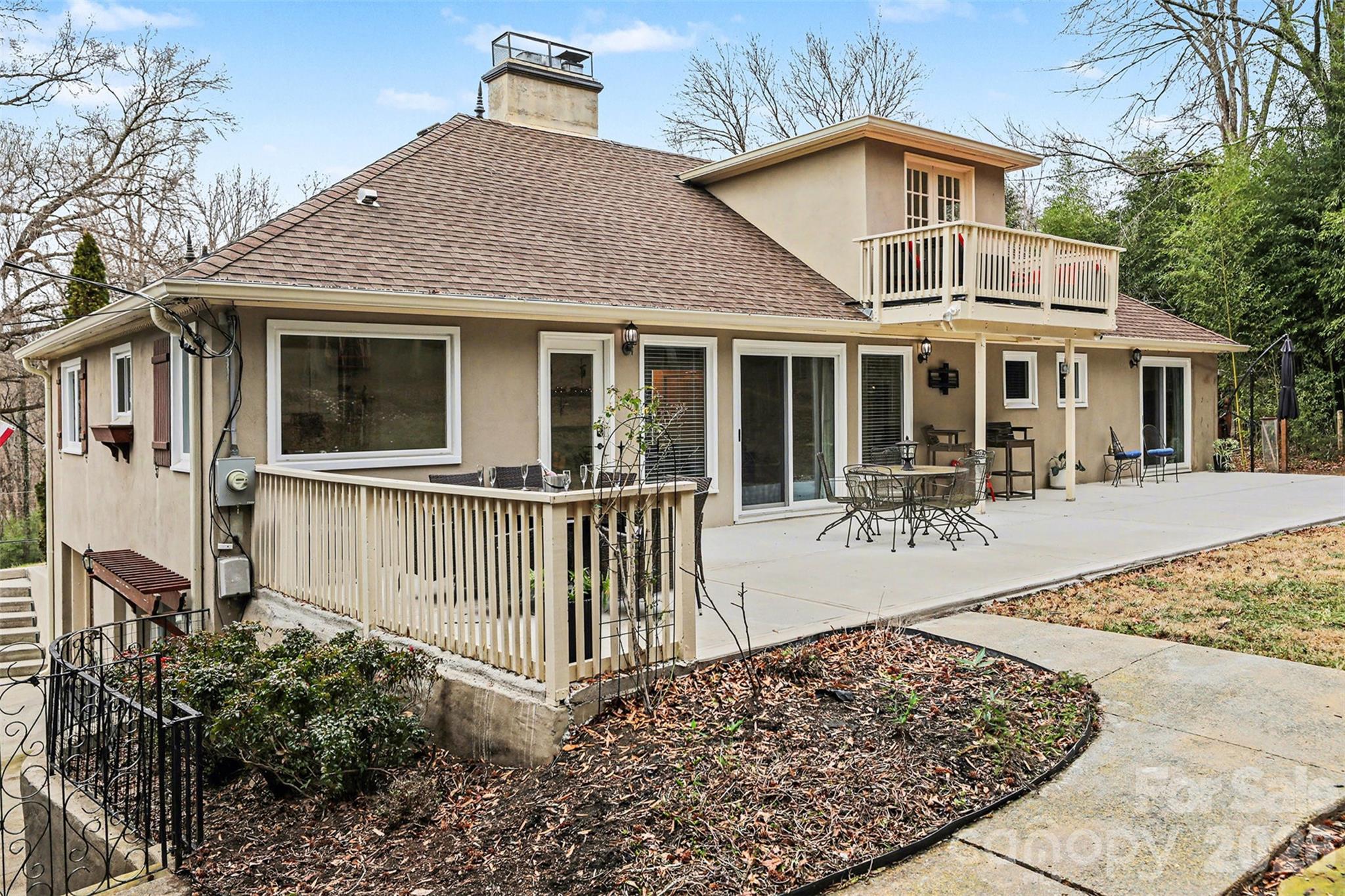 123 Old Bell Road — Charlotte