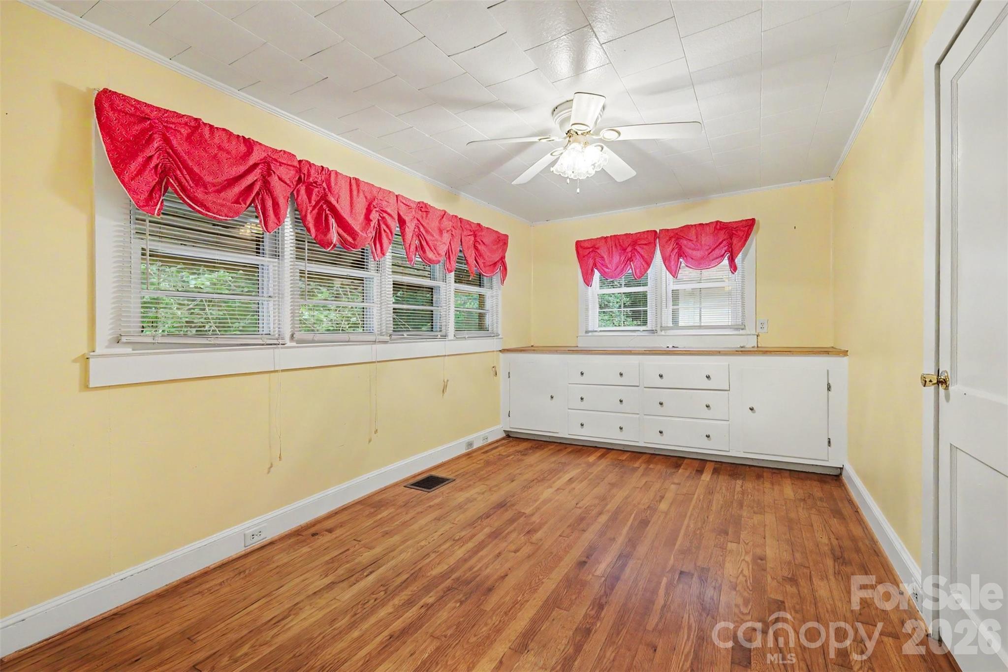 515 N Hill Street — Dallas