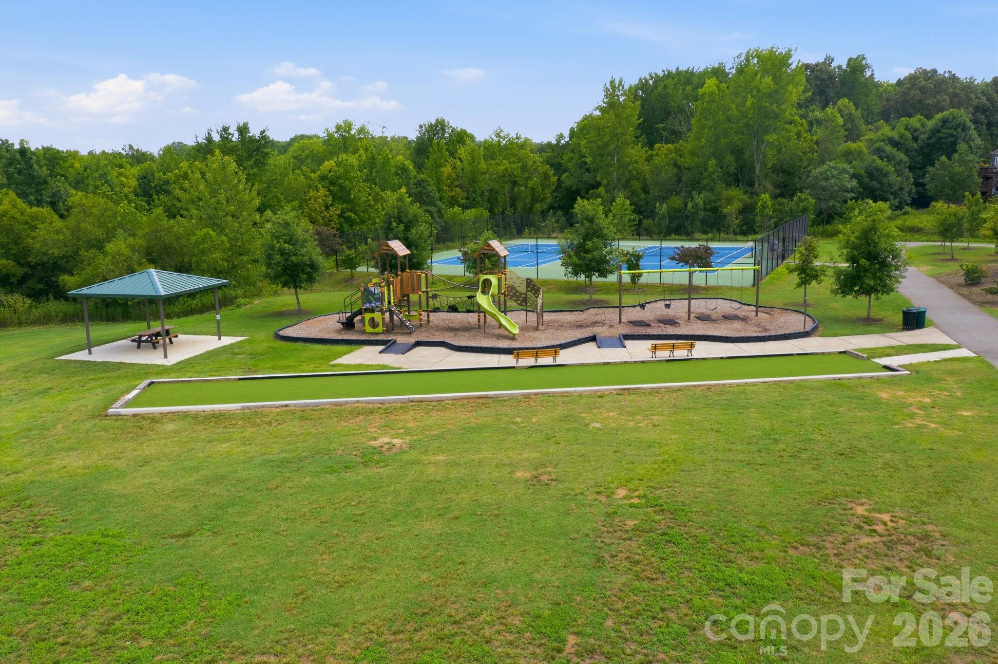 11328 Westbranch Parkway — Davidson