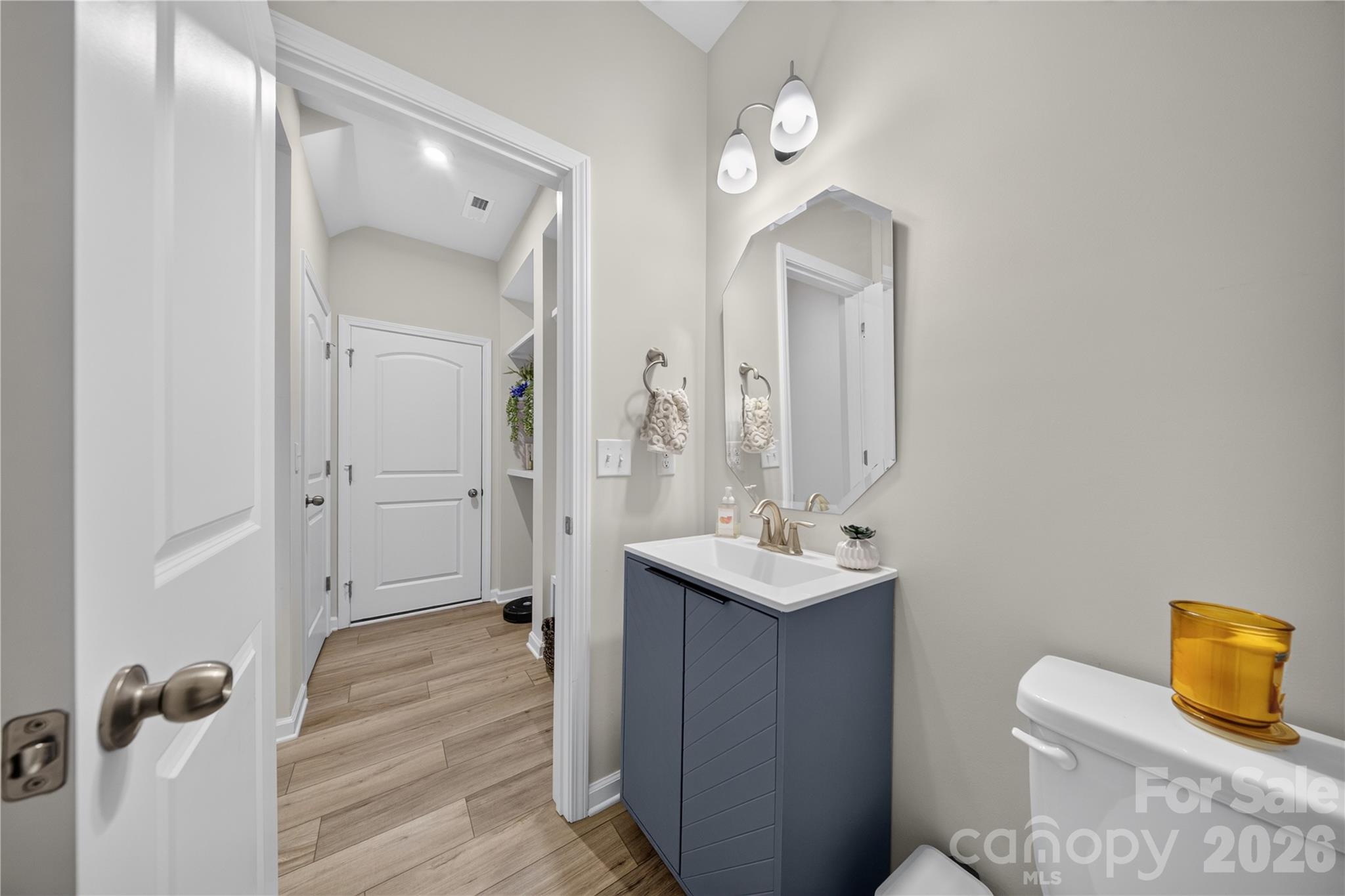 14938 Tamarack Drive — Charlotte