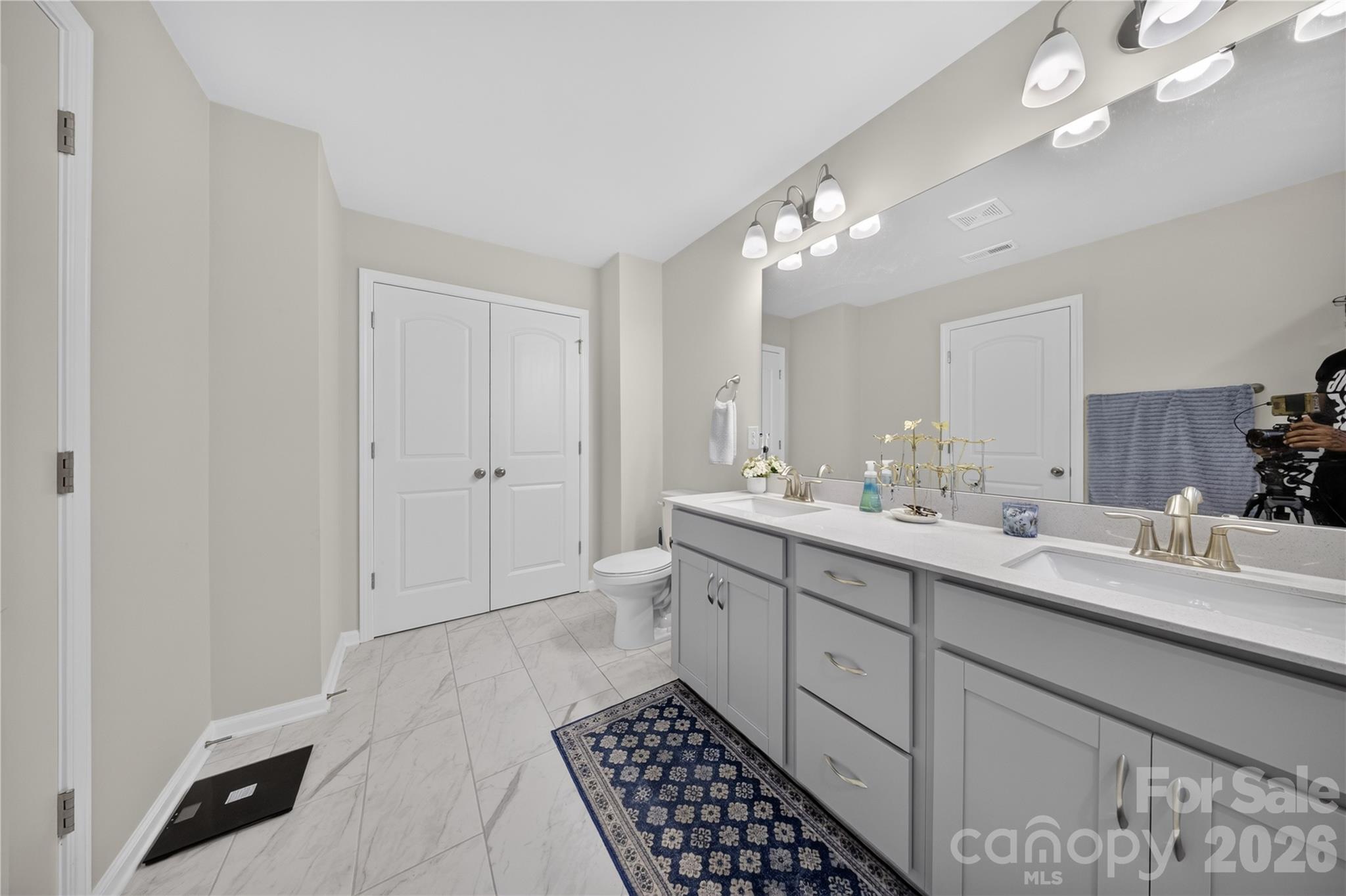 14938 Tamarack Drive — Charlotte