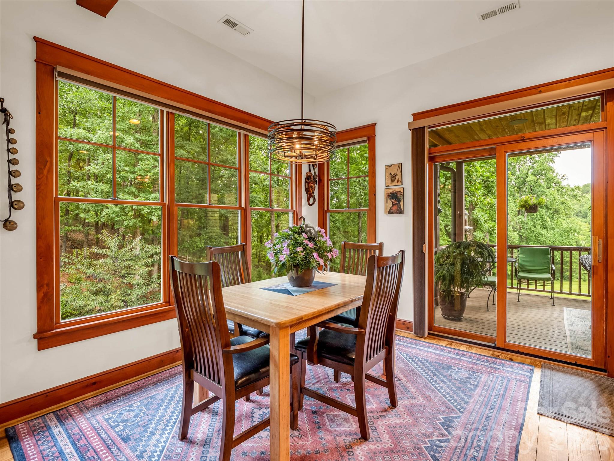 153 Glenn Court — Mill Spring