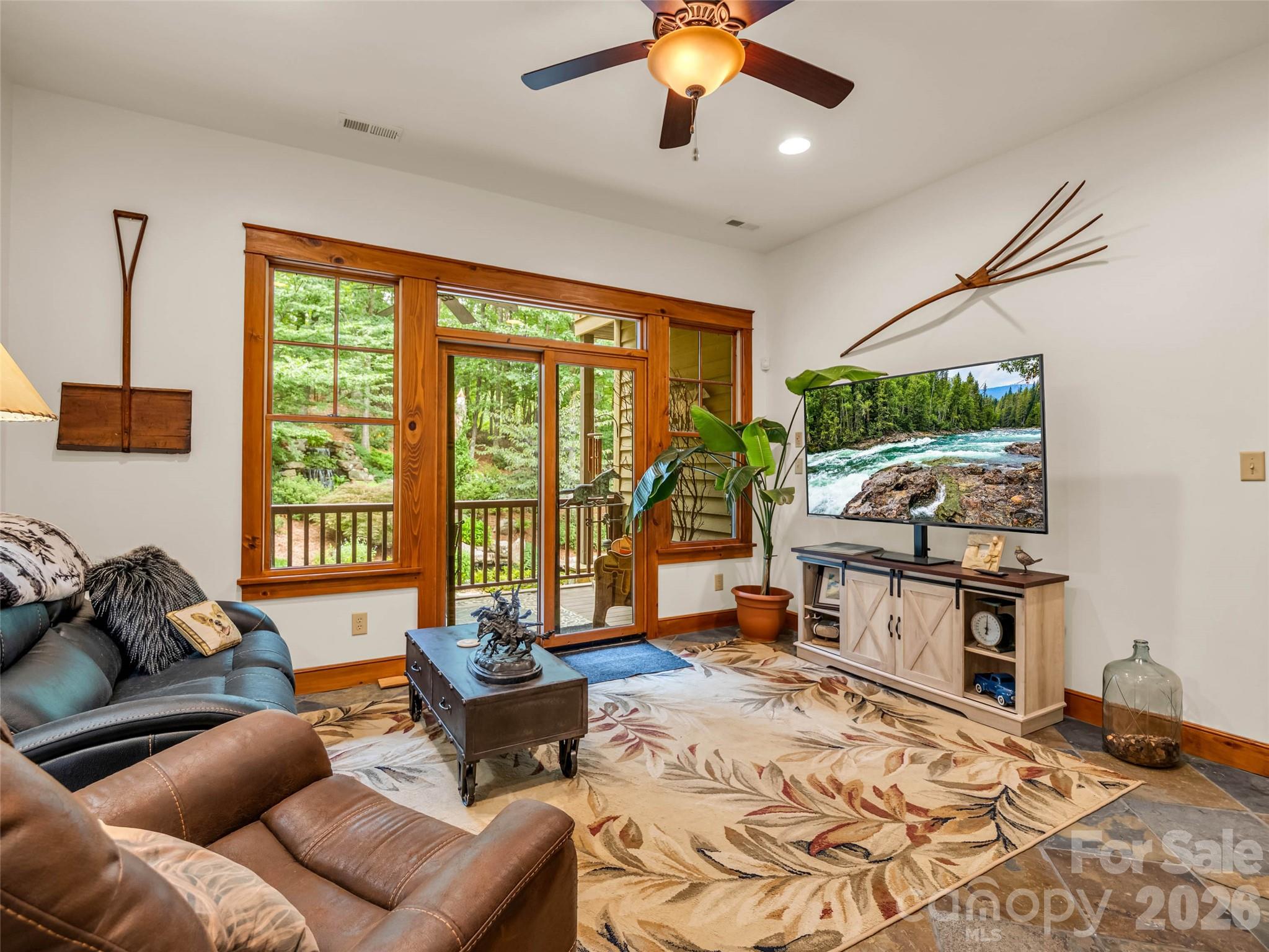 153 Glenn Court — Mill Spring