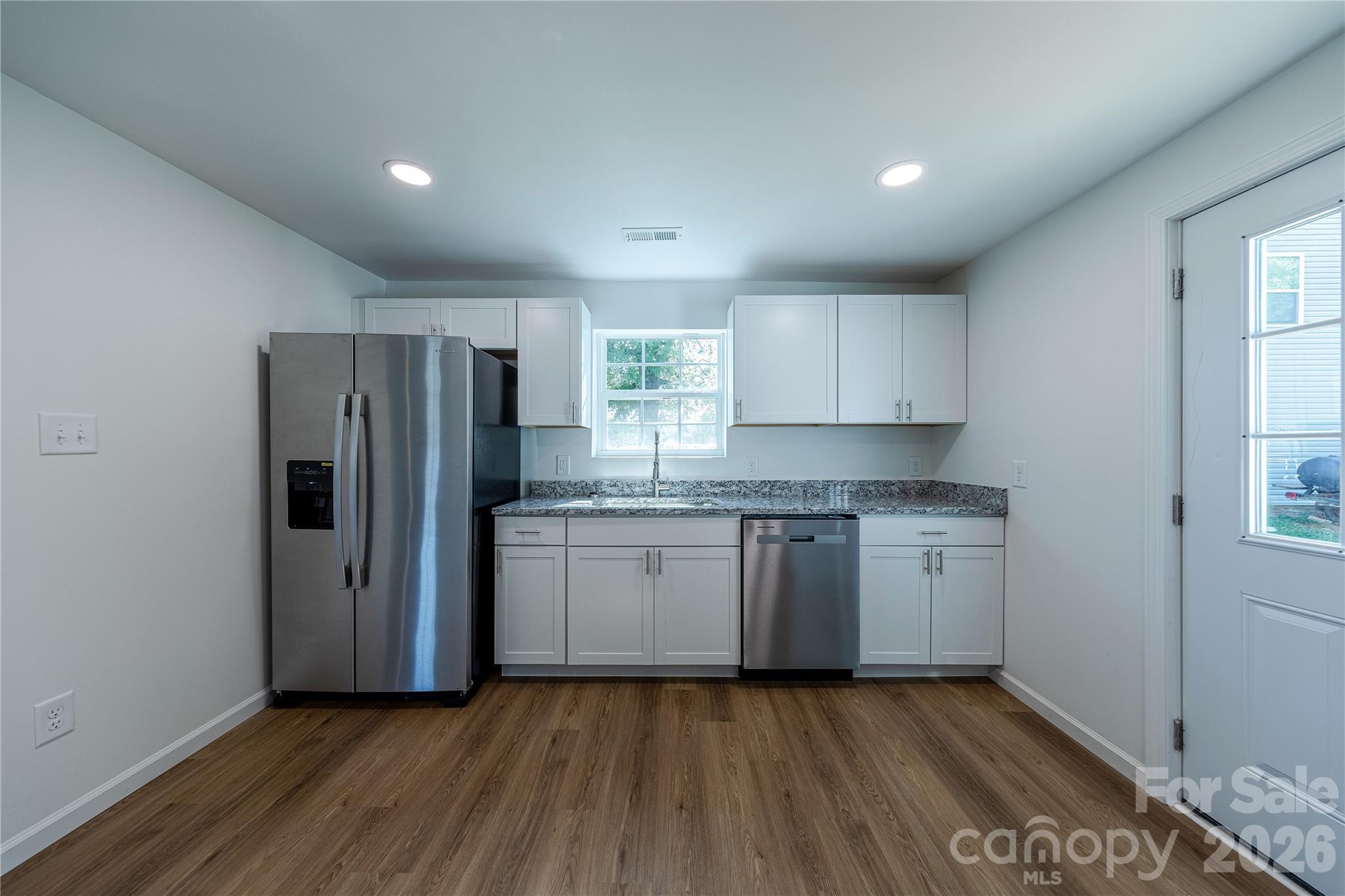 214 E Washington Avenue — Bessemer City