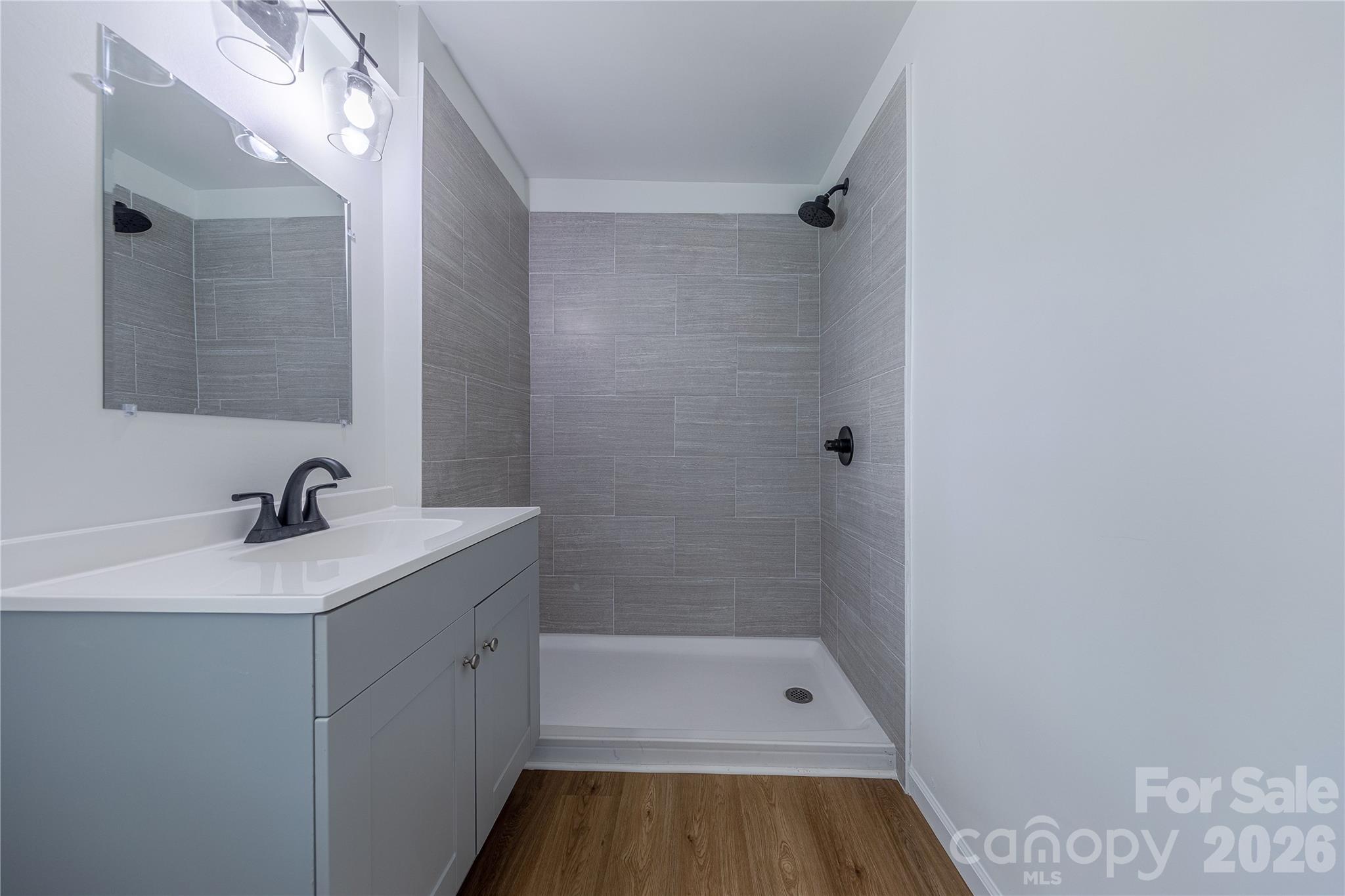 214 E Washington Avenue — Bessemer City