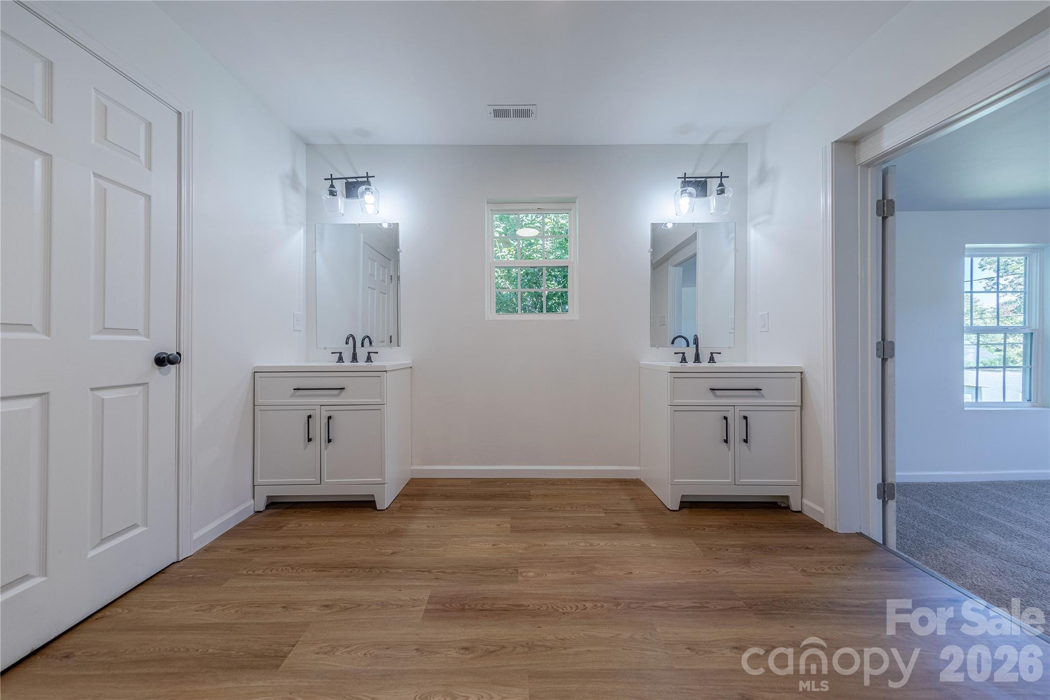 214 E Washington Avenue — Bessemer City
