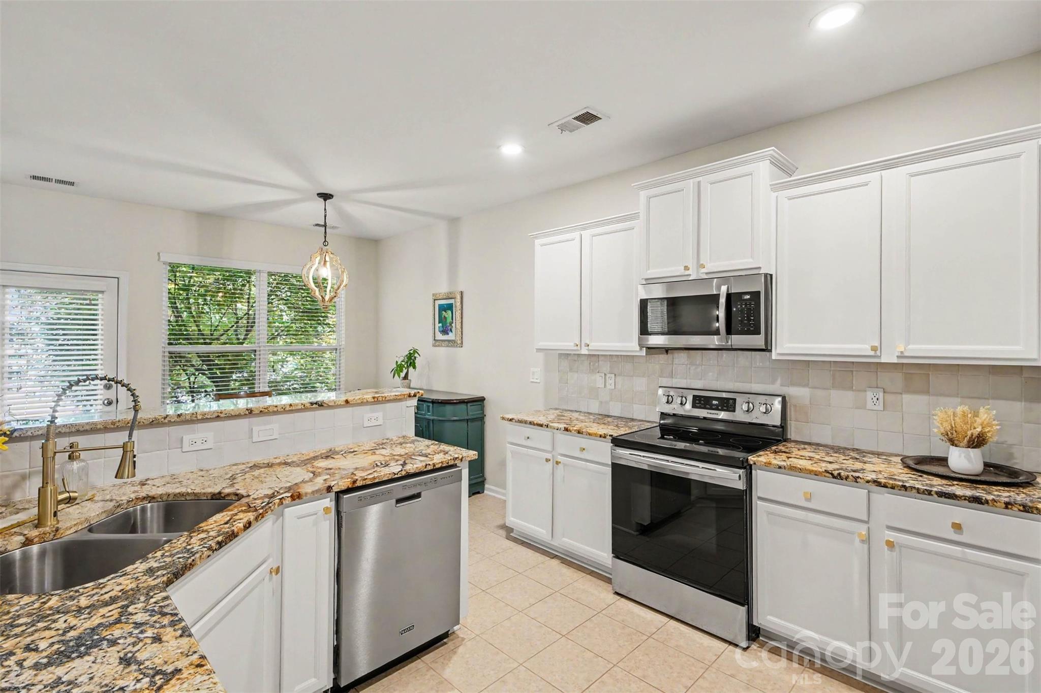 3324 Brackhill Street — Davidson