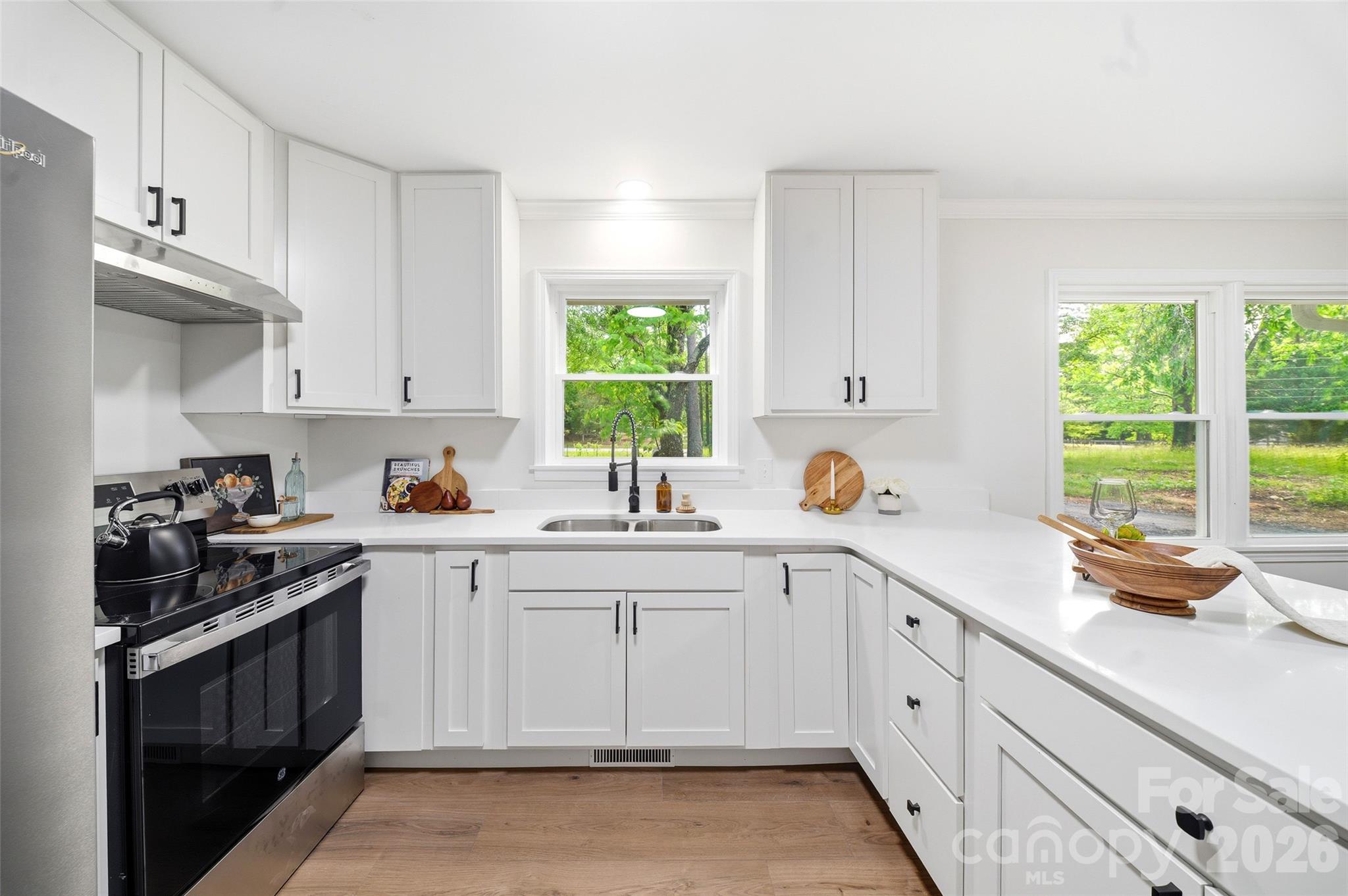 1335 Little Mountain Road — Columbus