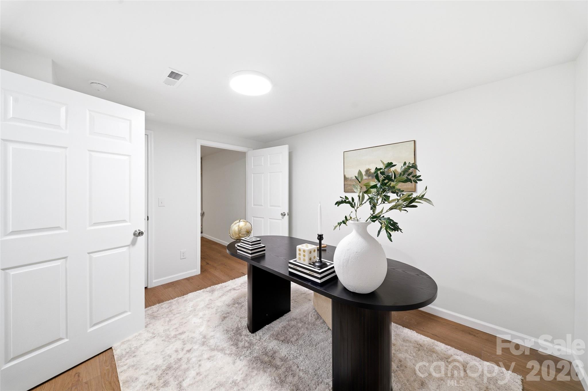 1335 Little Mountain Road — Columbus