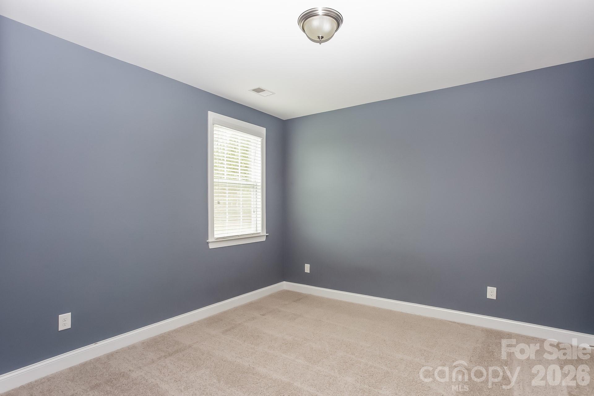 205 N Centurion Lane — Mount Holly