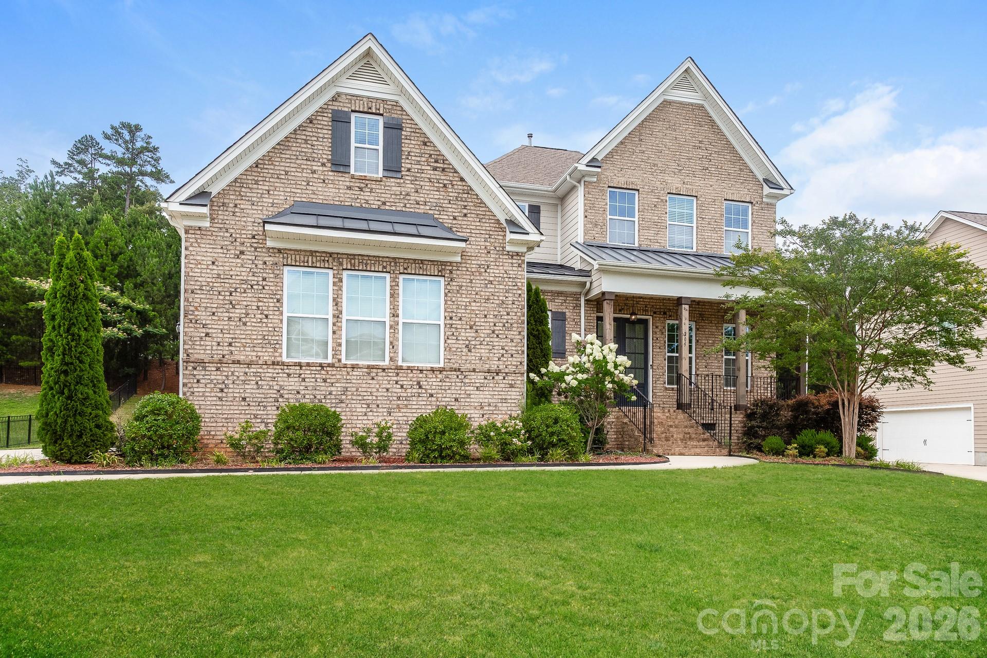 205 N Centurion Lane — Mount Holly
