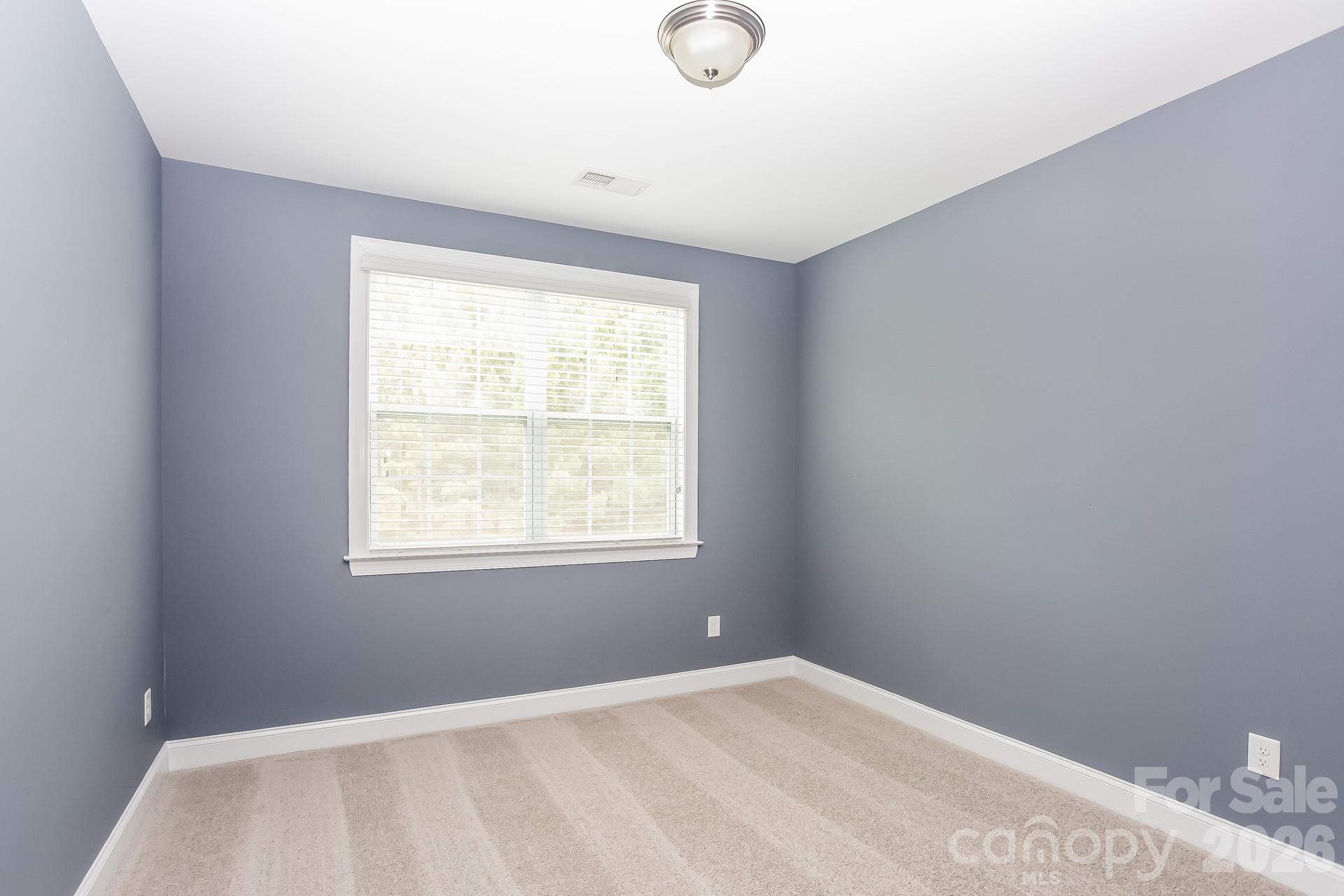205 N Centurion Lane — Mount Holly