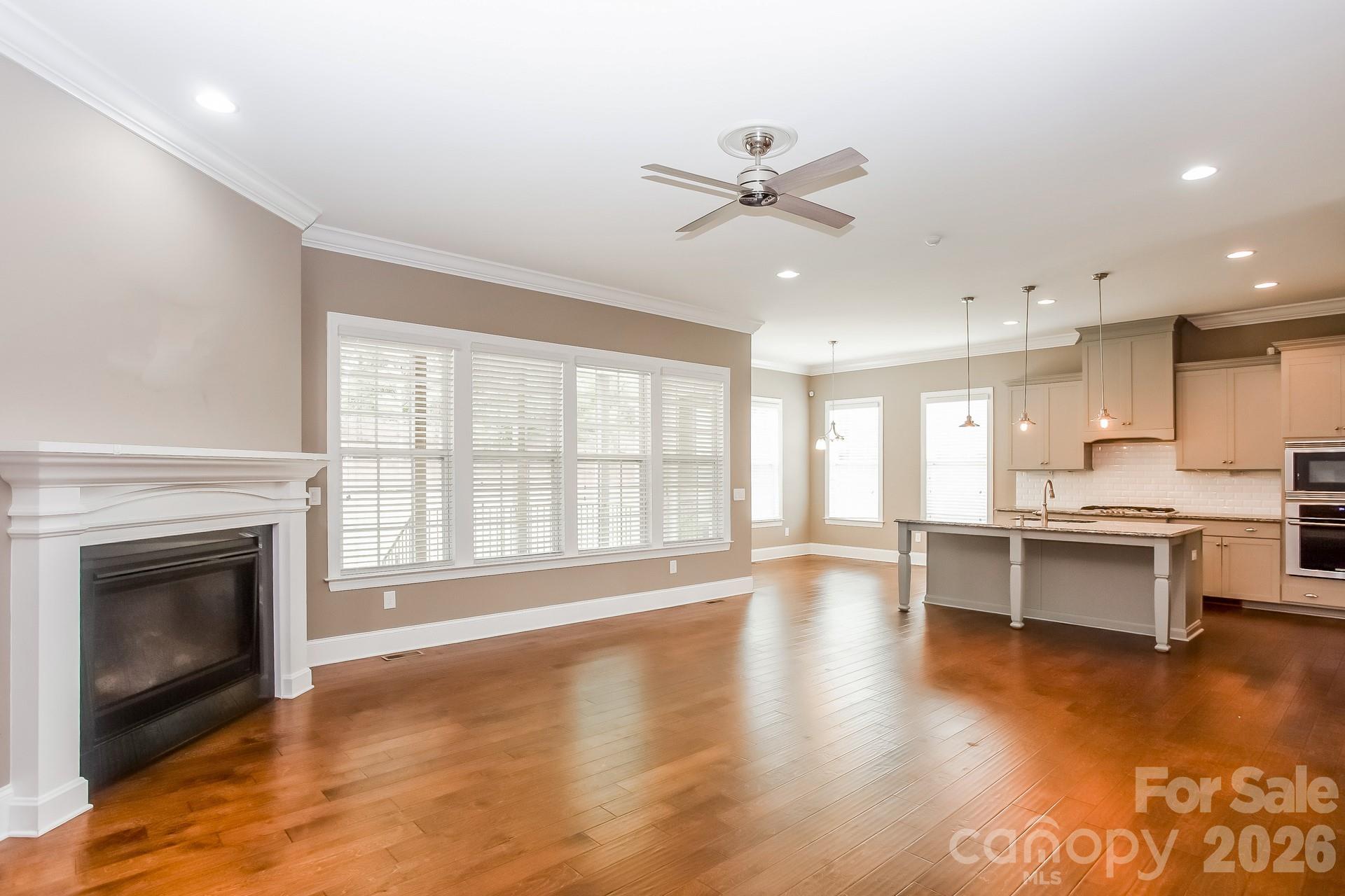205 N Centurion Lane — Mount Holly