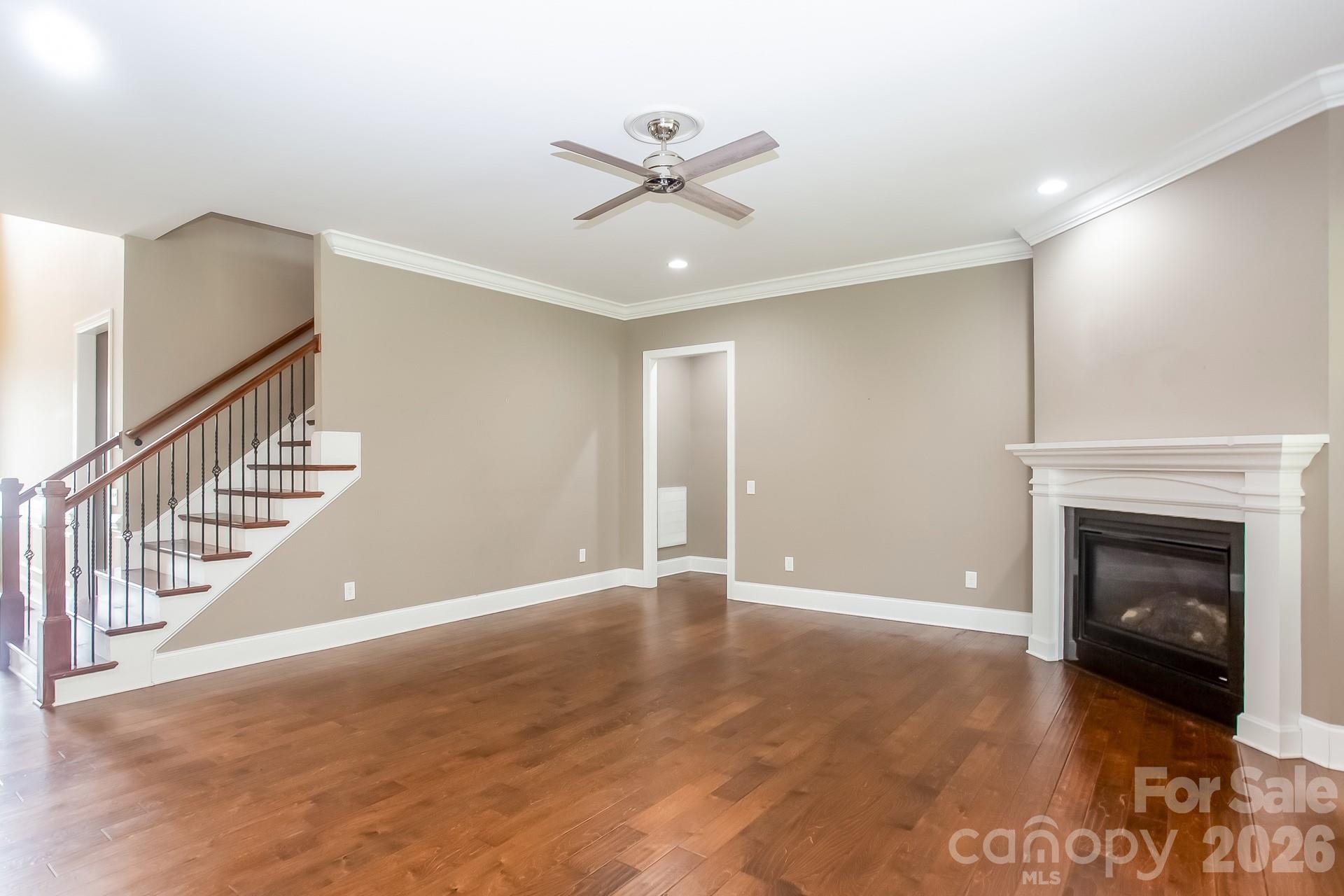 205 N Centurion Lane — Mount Holly