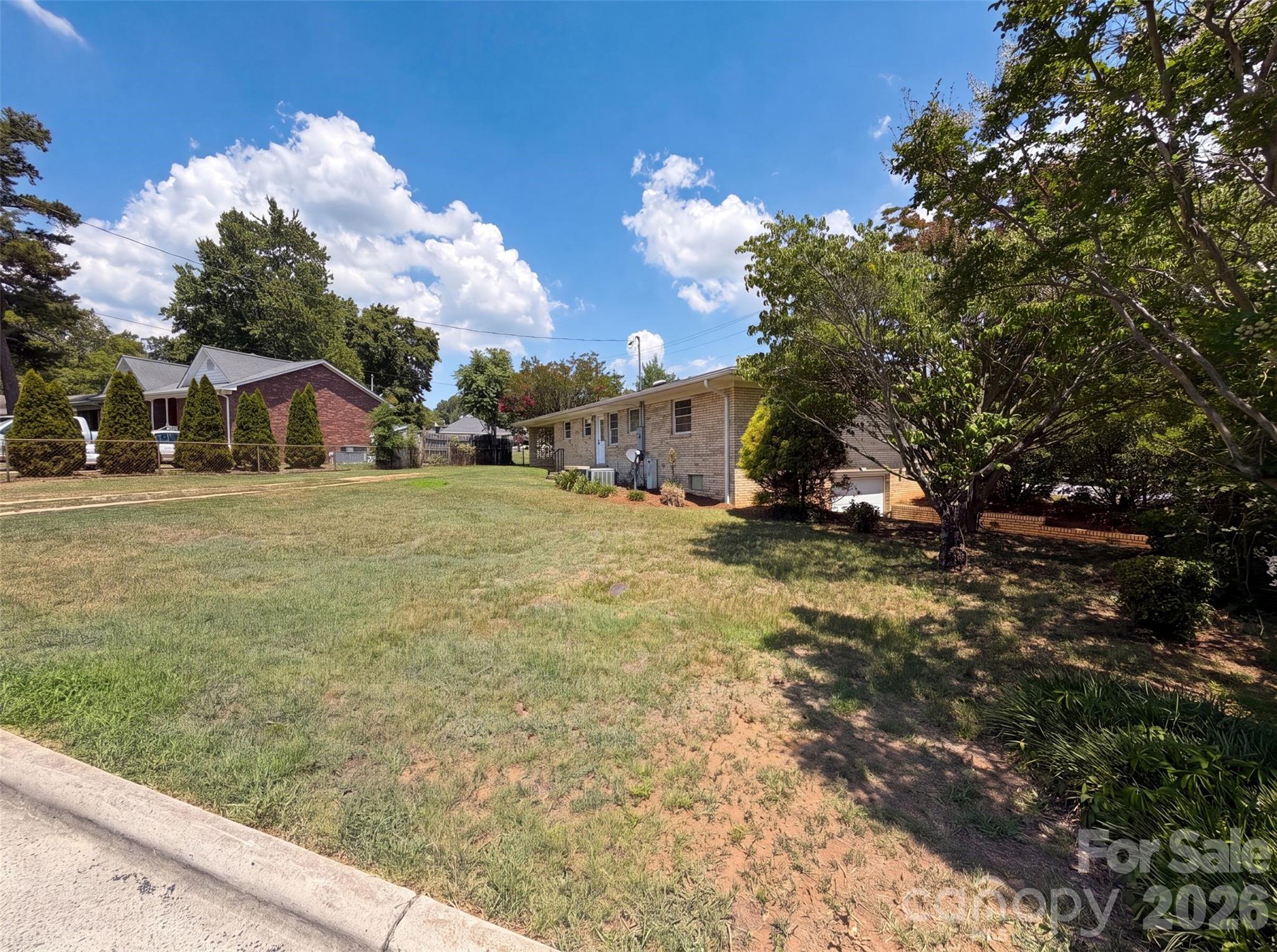 608 E Ryder Avenue — Landis