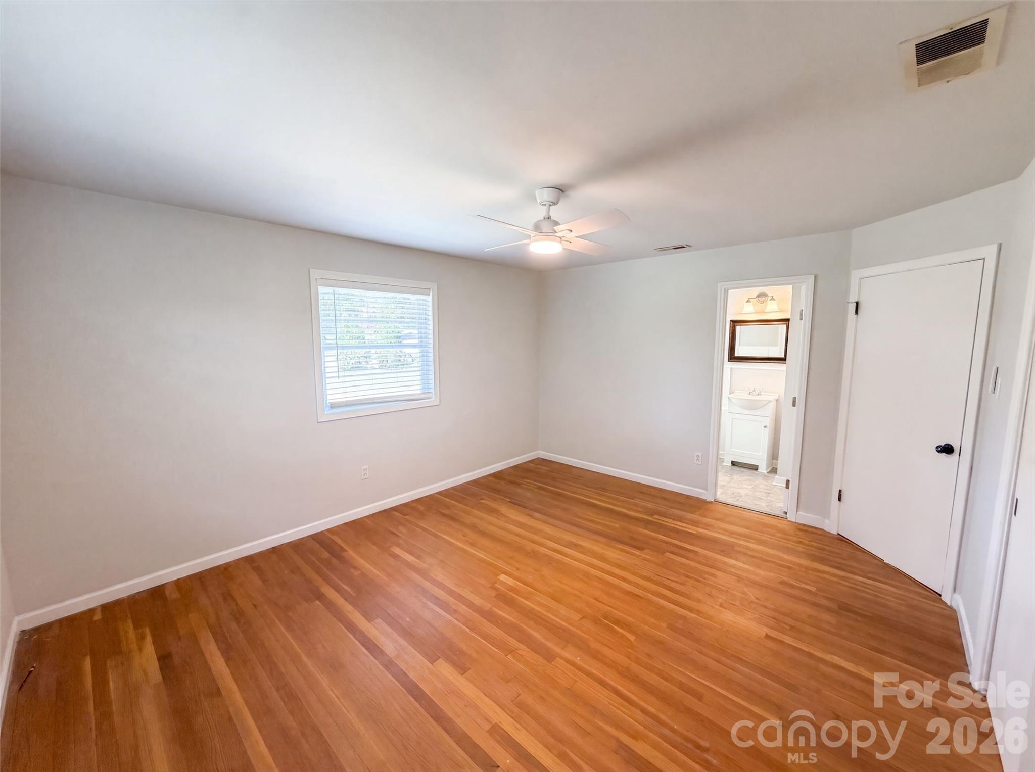 608 E Ryder Avenue — Landis
