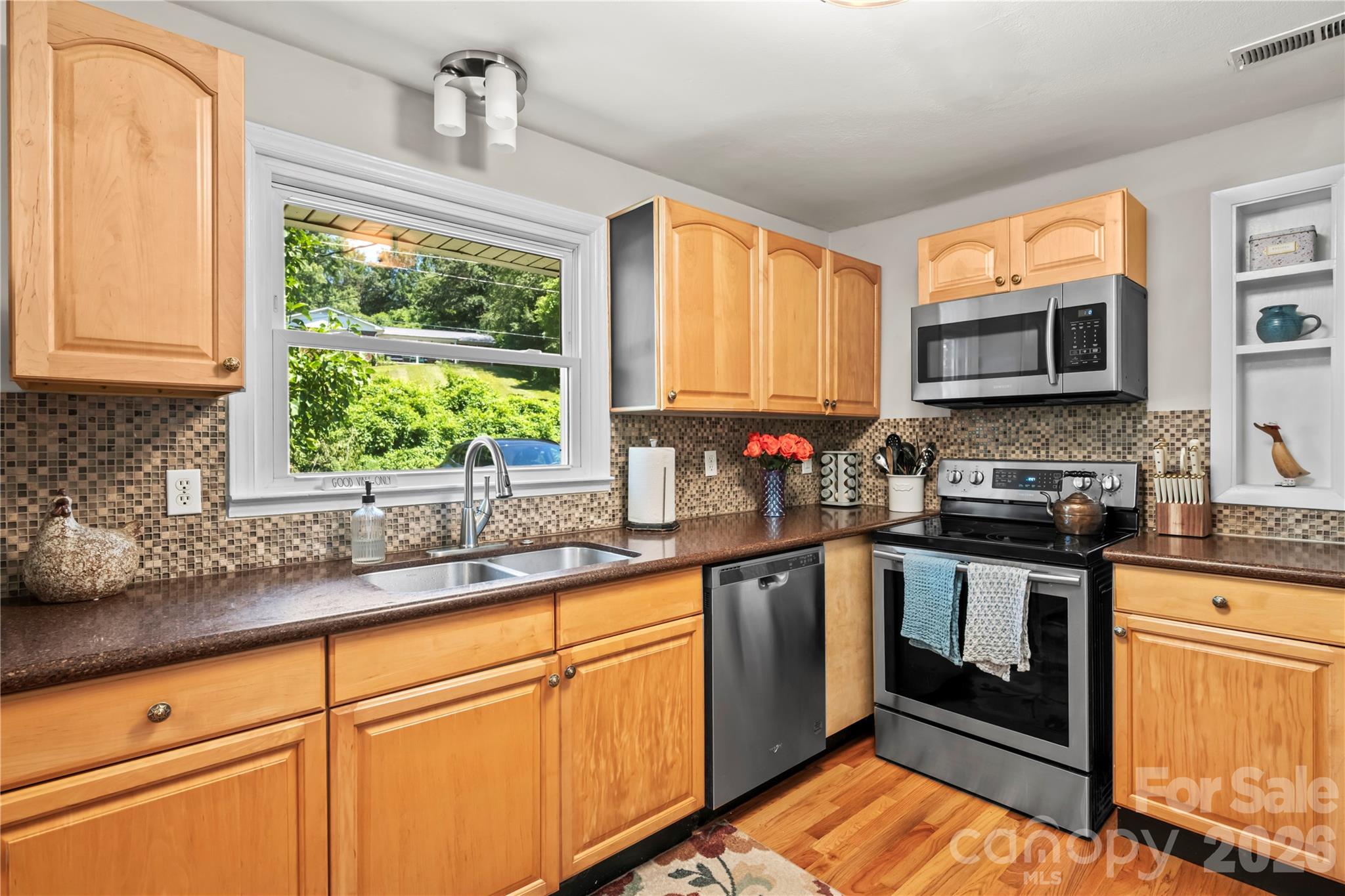 159 New Haw Creek Road — Asheville