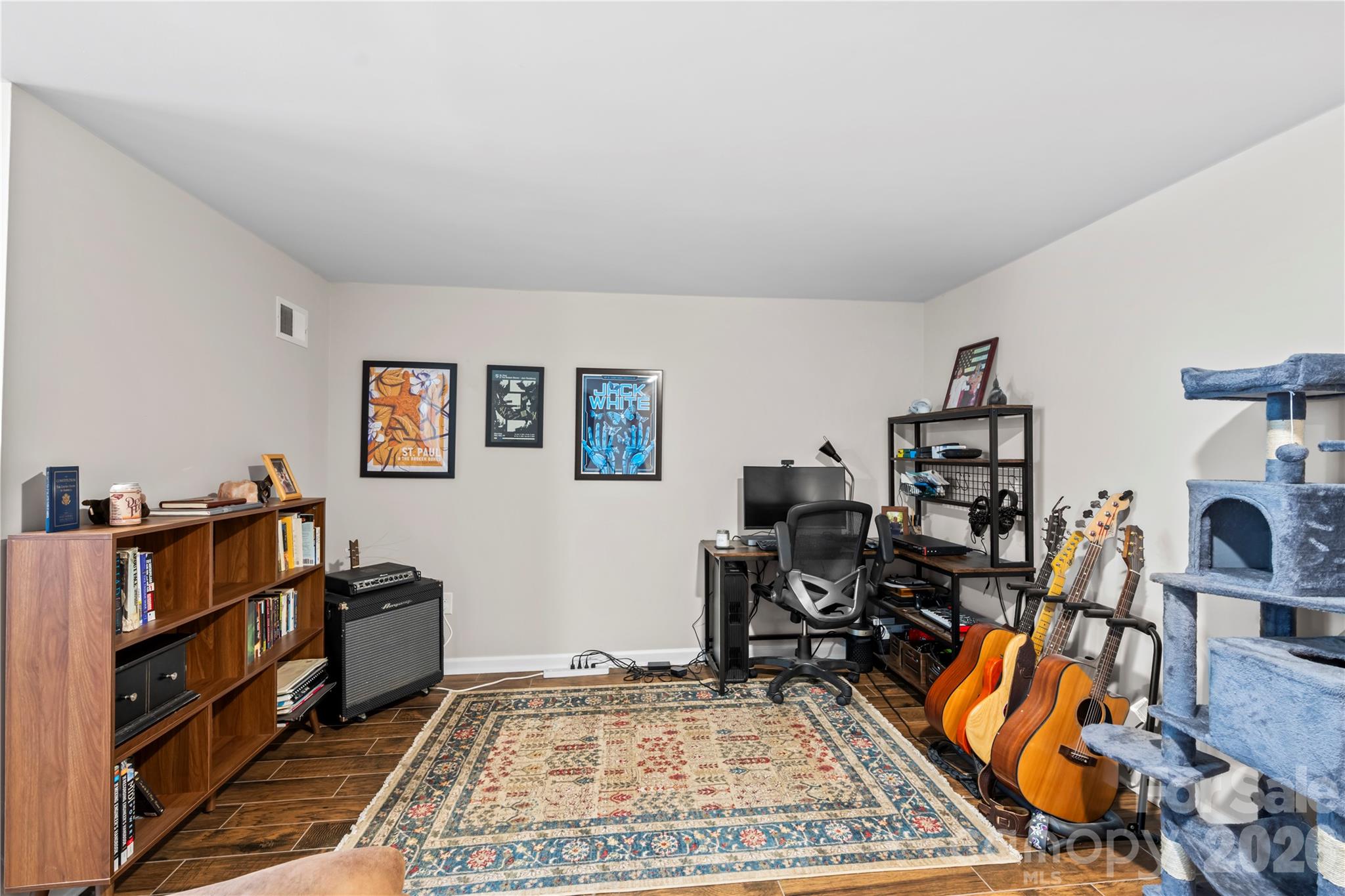 159 New Haw Creek Road — Asheville
