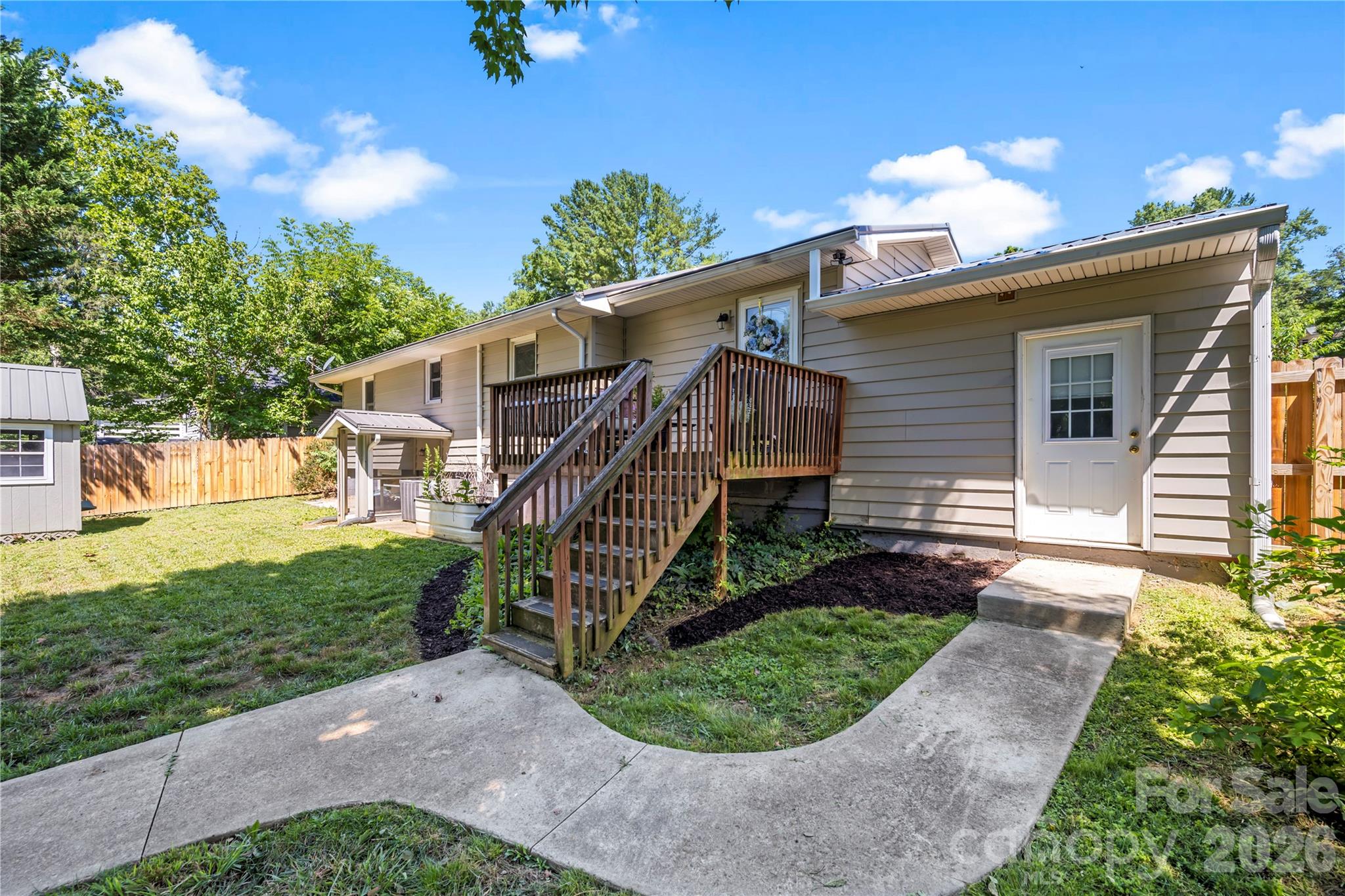 159 New Haw Creek Road — Asheville